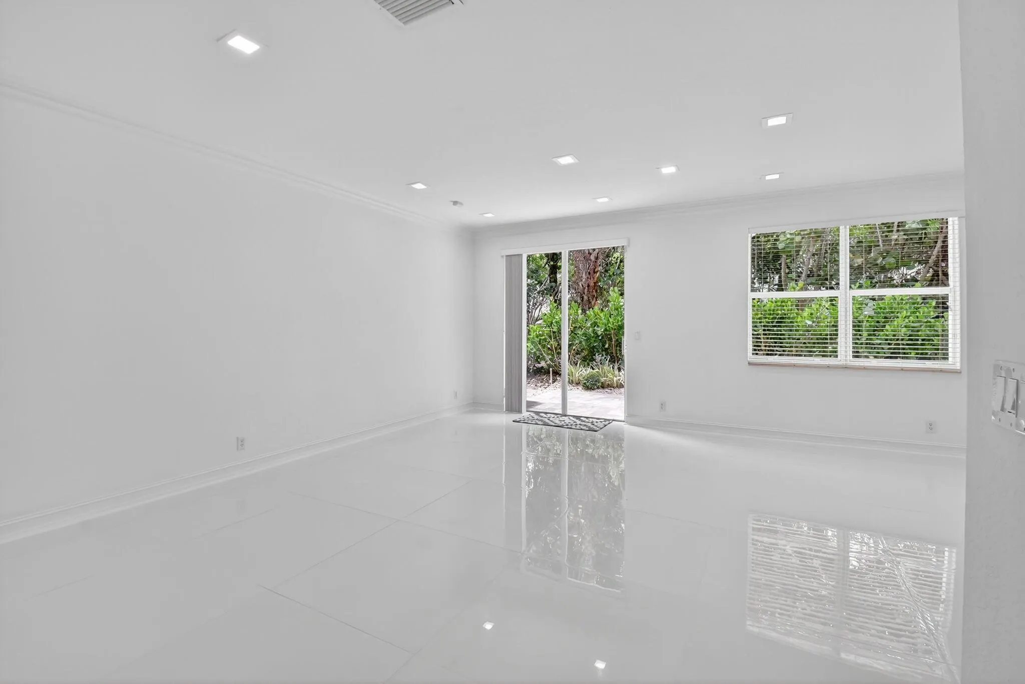 16081 Poppyseed Circle, #2102