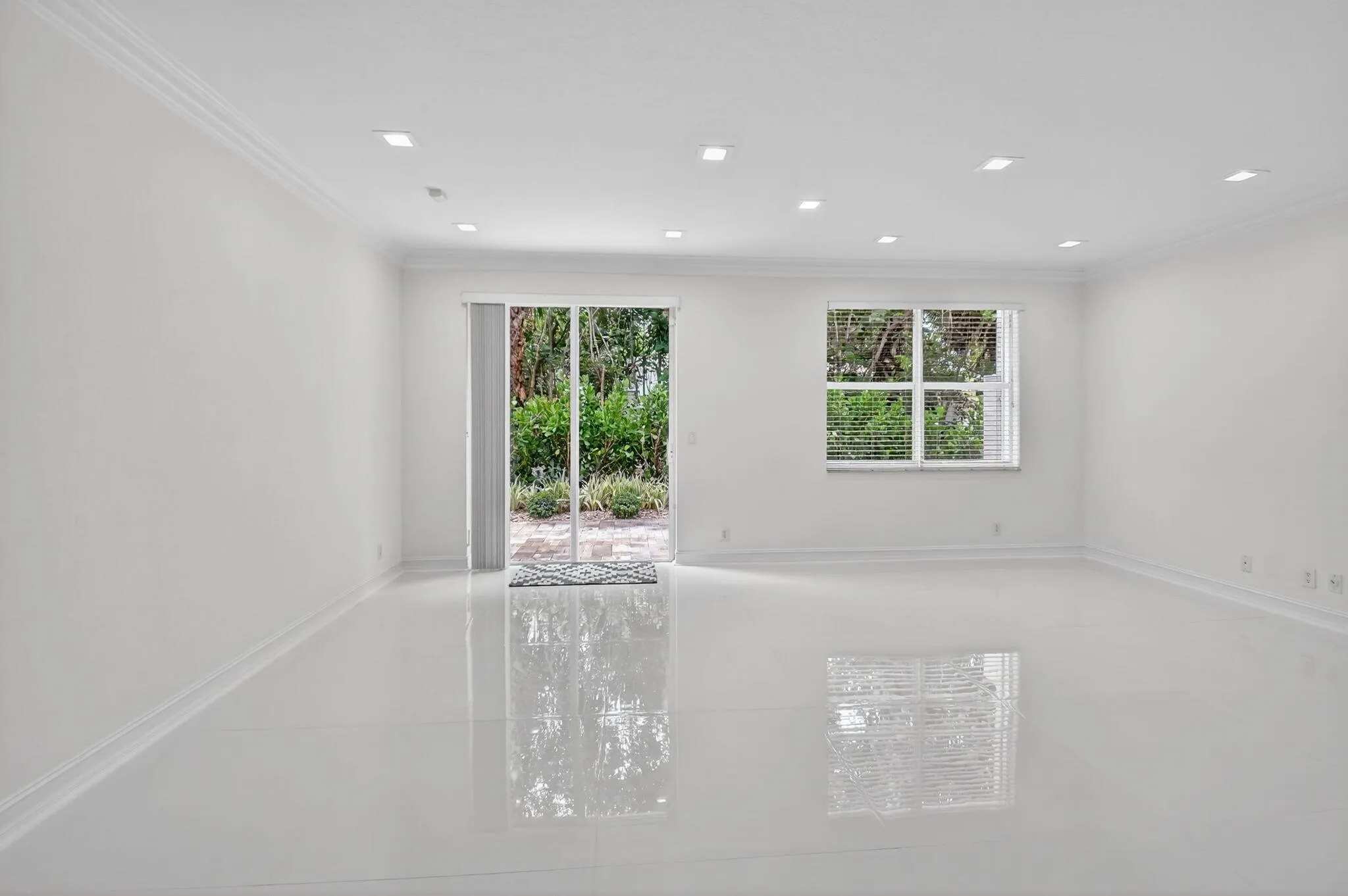 16081 Poppyseed Circle, #2102
