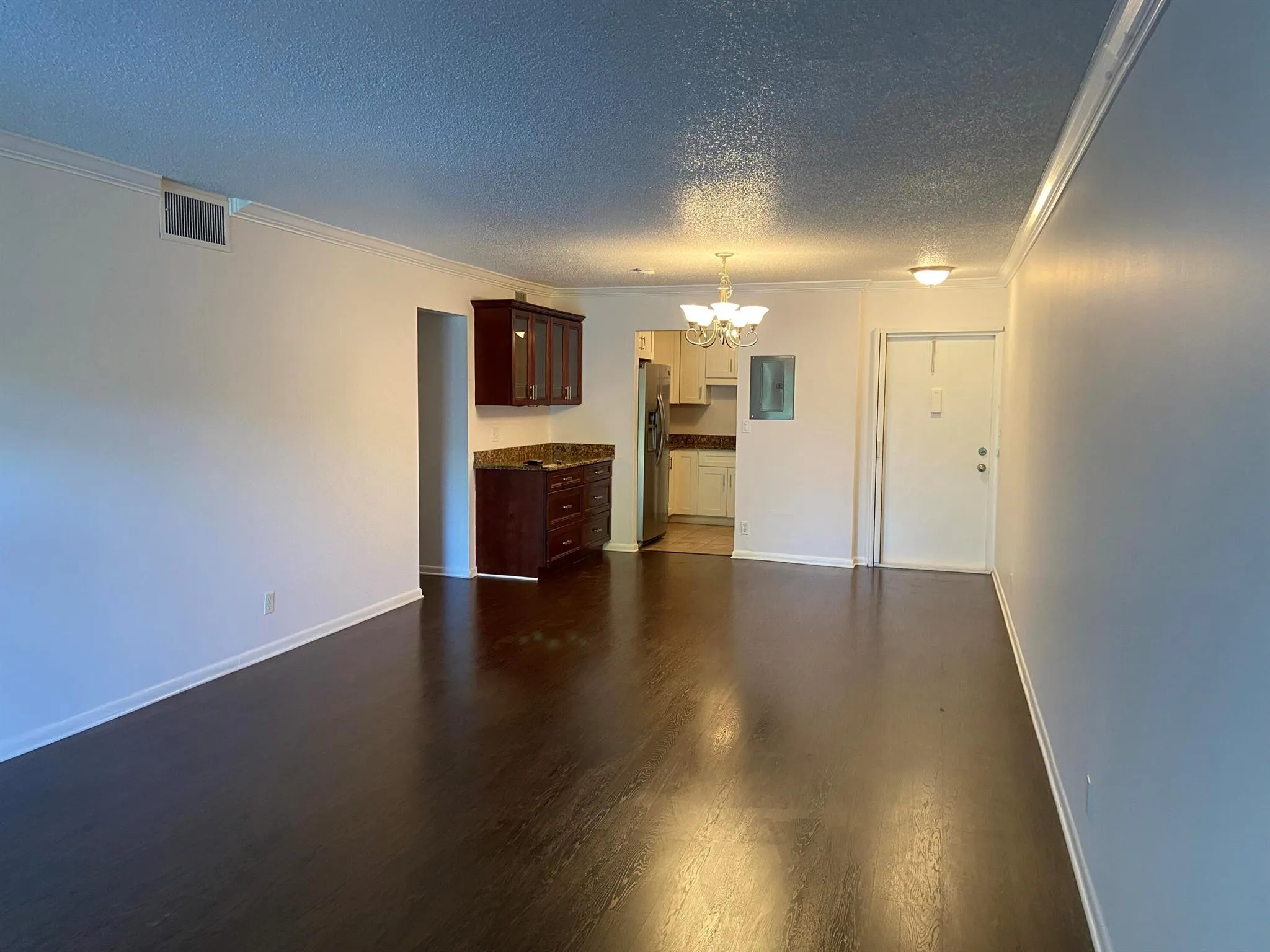 300 Waterway Drive S, #105