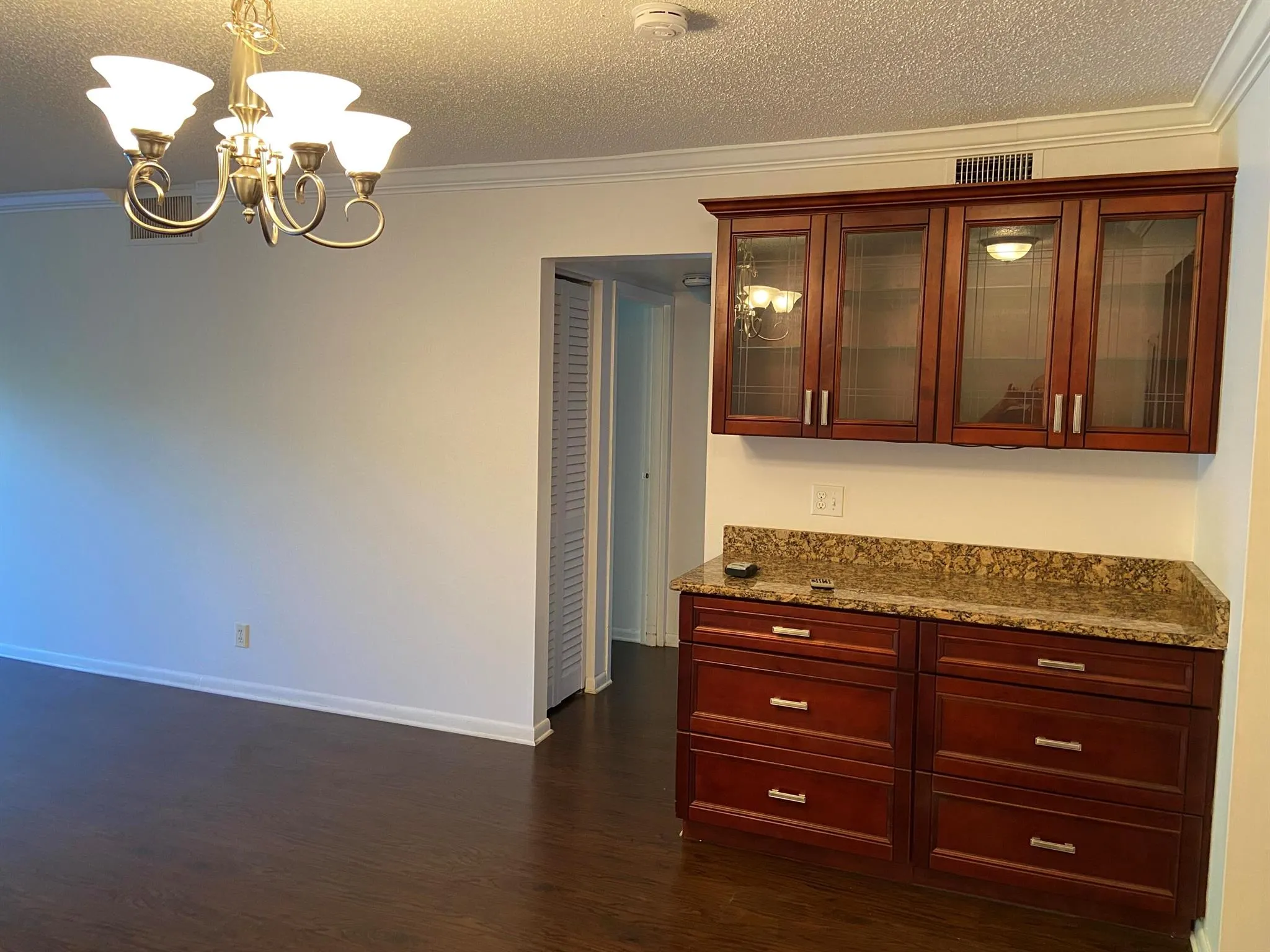 300 Waterway Drive S, #105