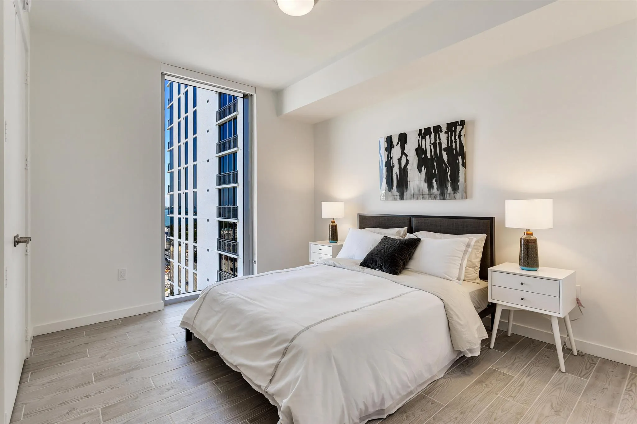 3635 NE 1st Avenue, #801