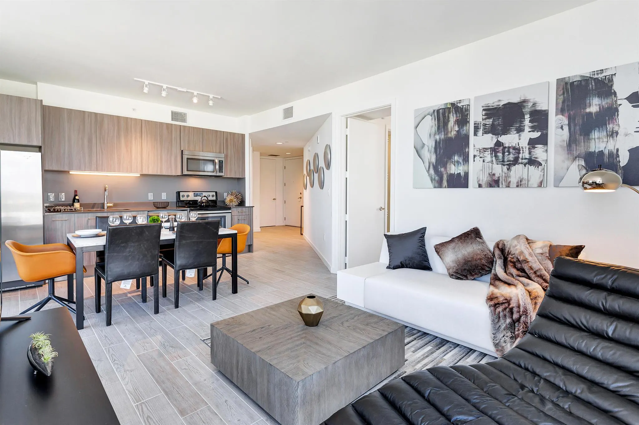 3635 NE 1st Avenue, #801
