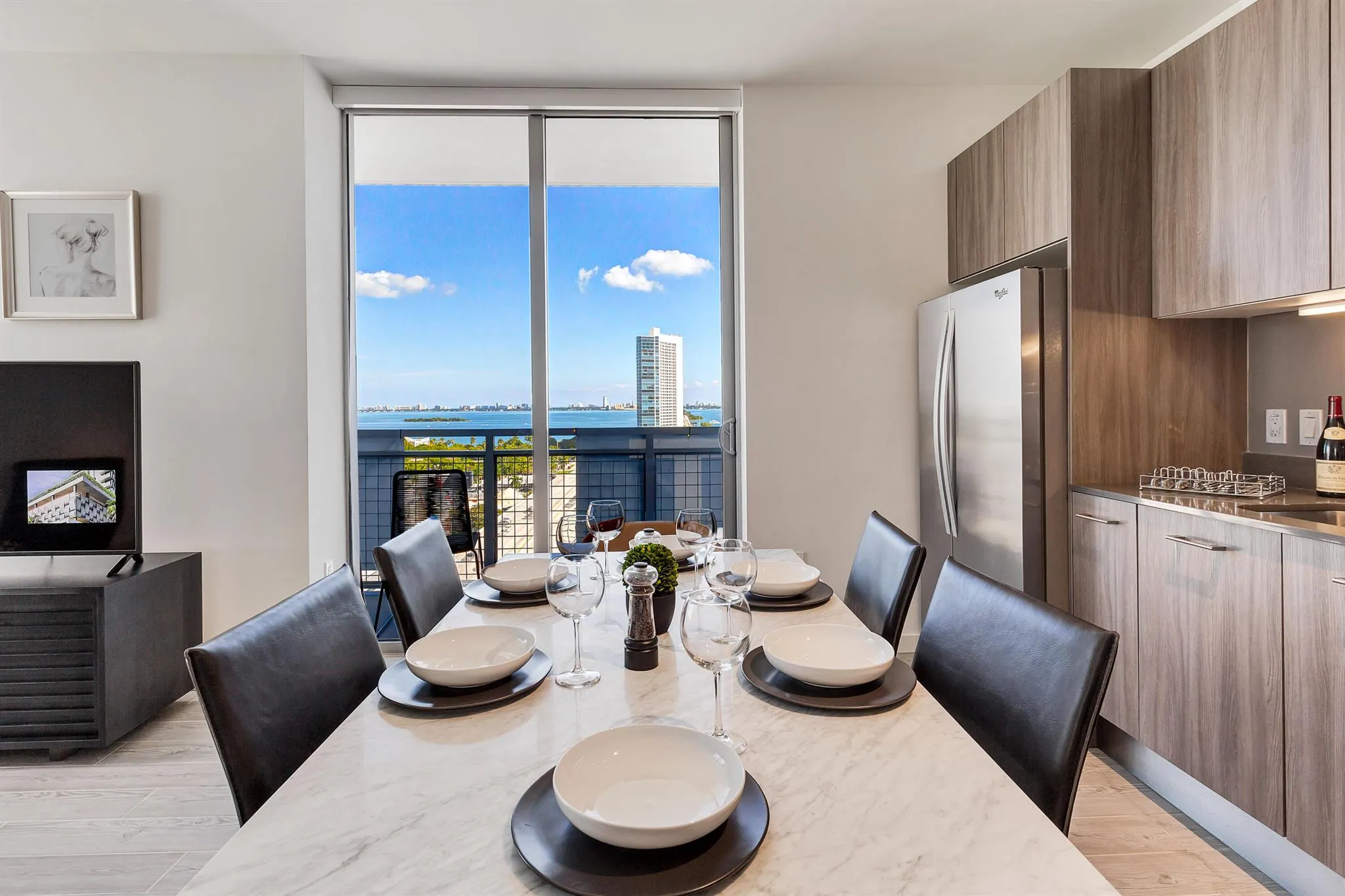 3635 NE 1st Avenue, #801