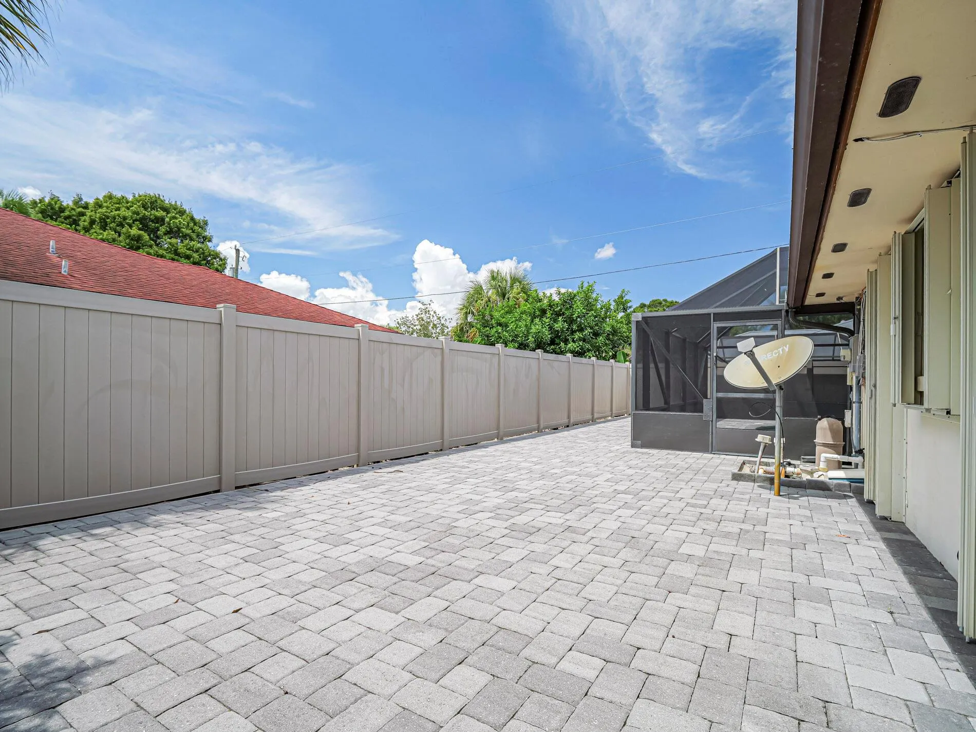 1466 5th Street