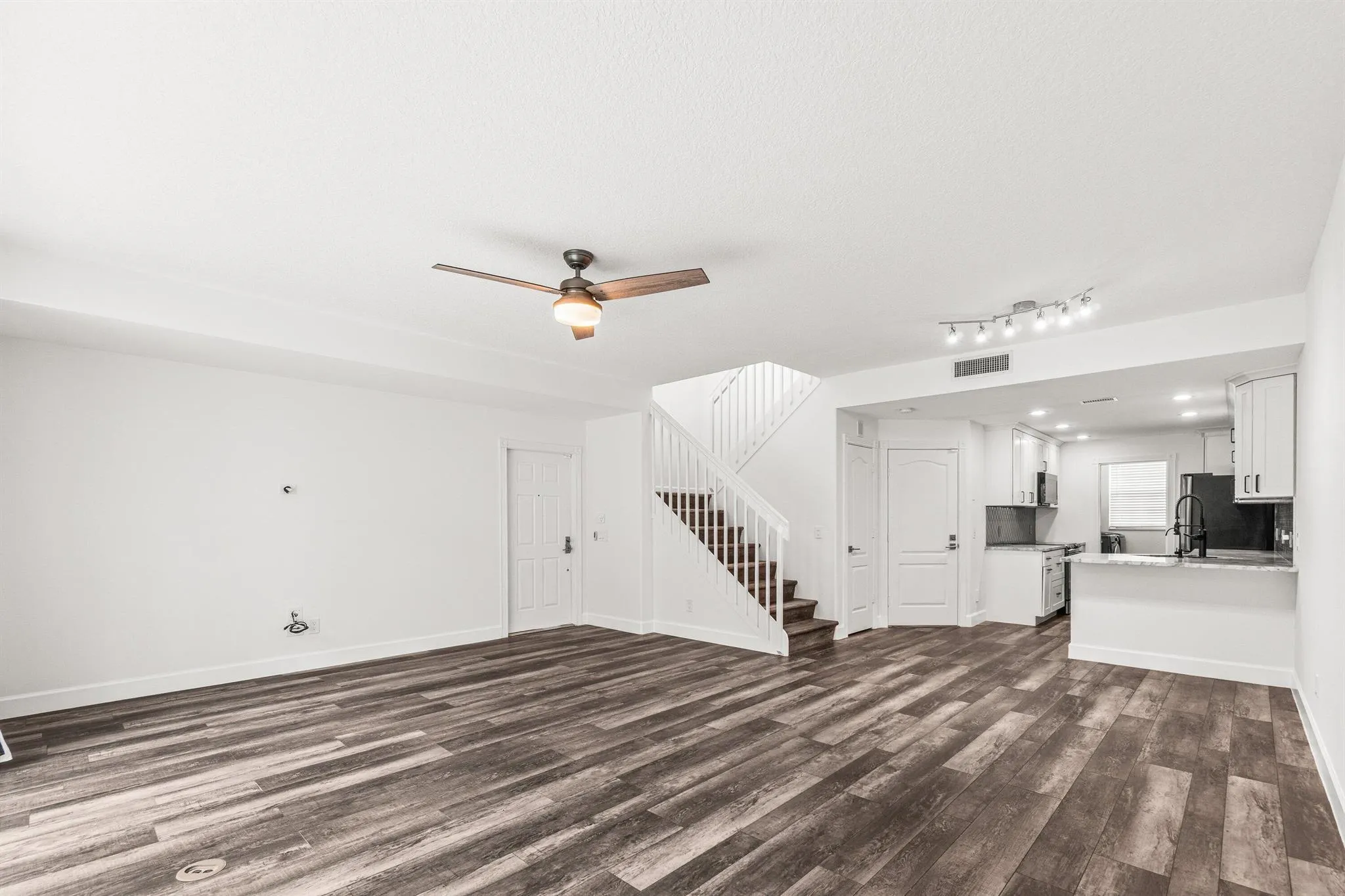 508 Capistrano Dr Drive