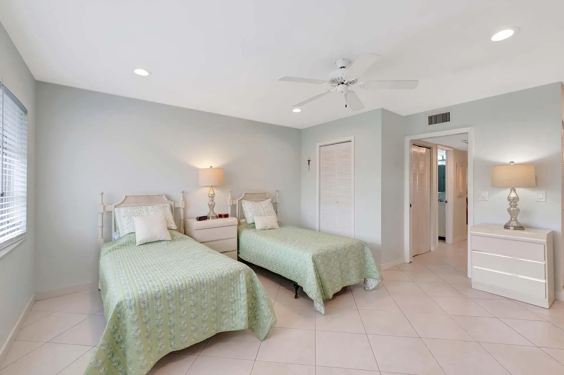 14716 Canalview Drive, #C