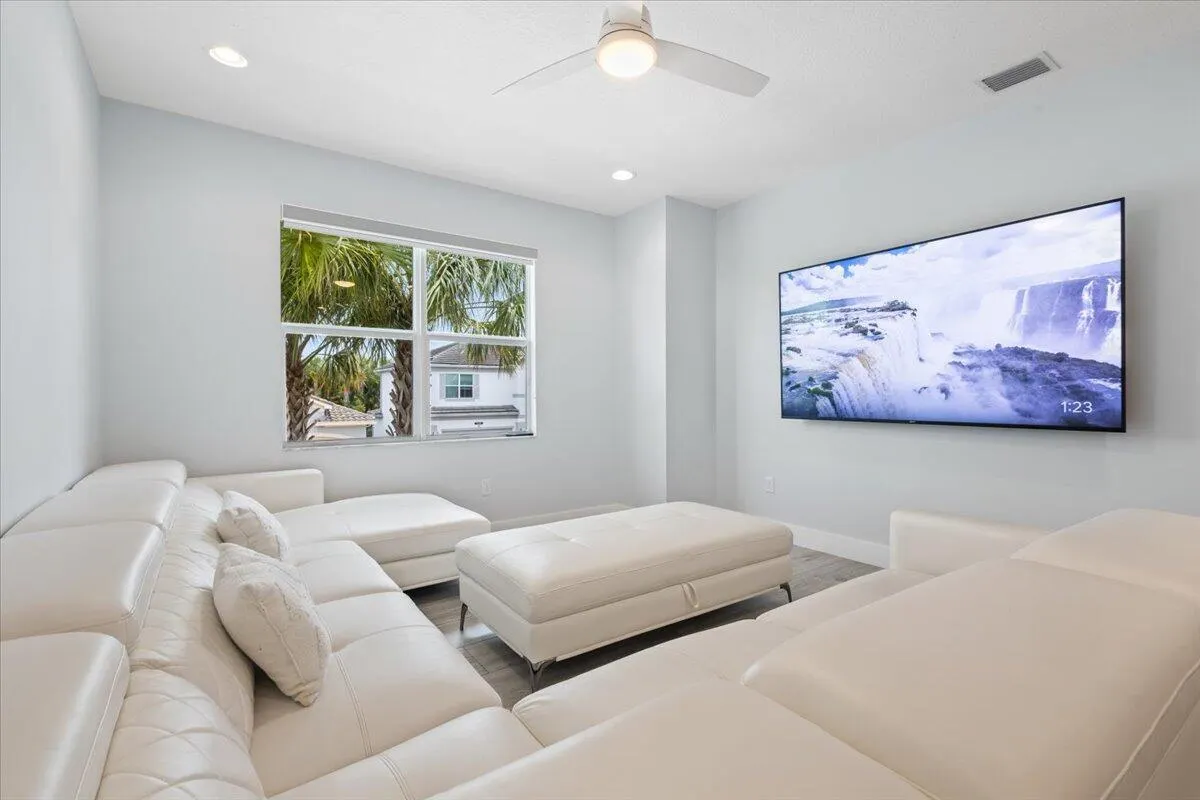 15377 Green River Court