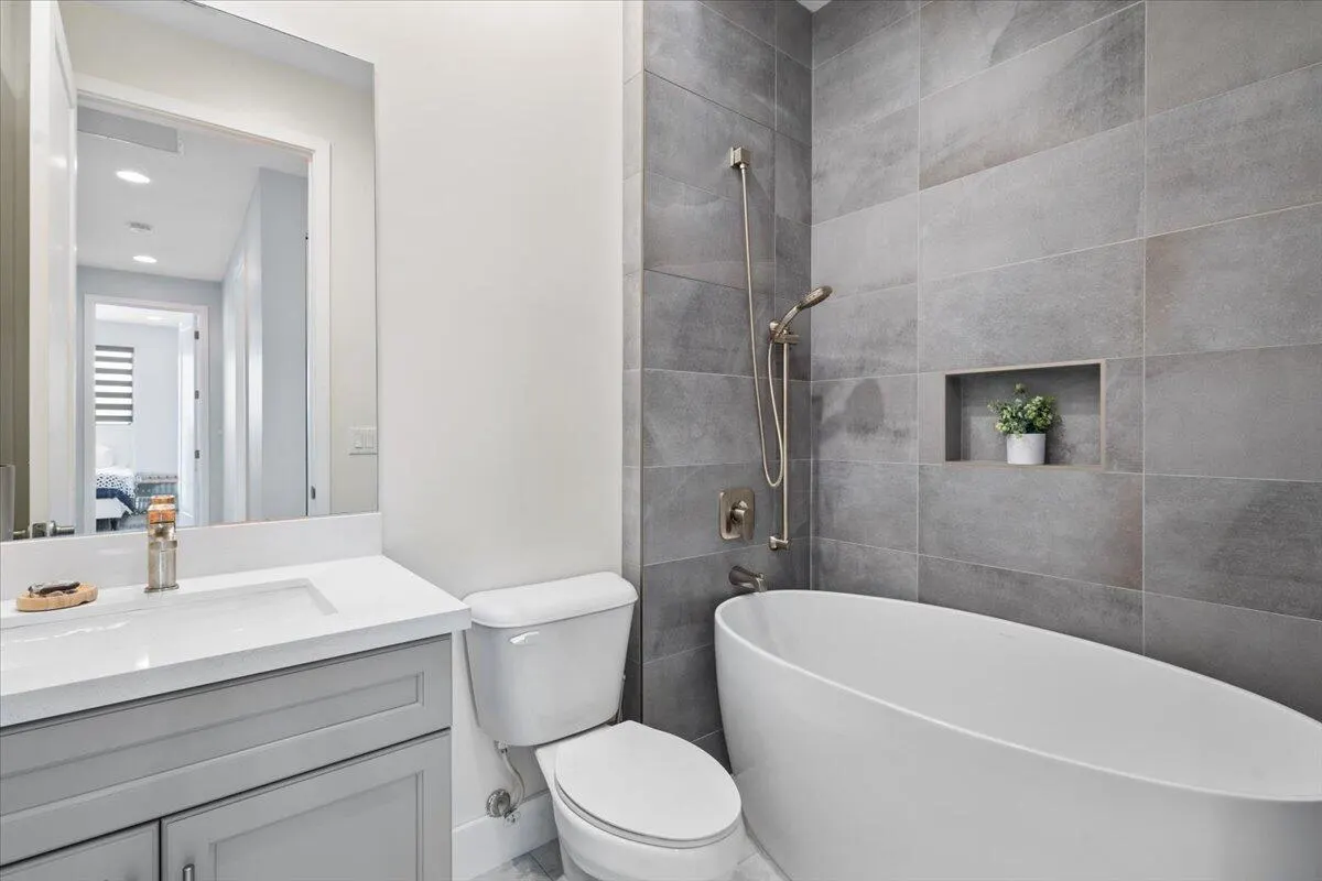 15377 Green River Court