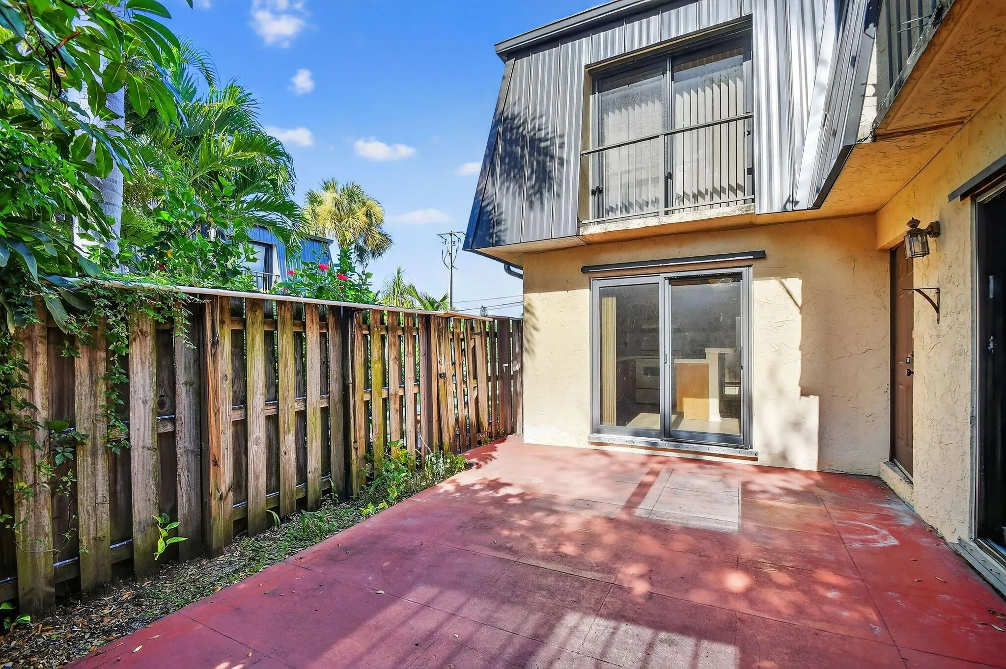 2494 Waterside Drive, #4c