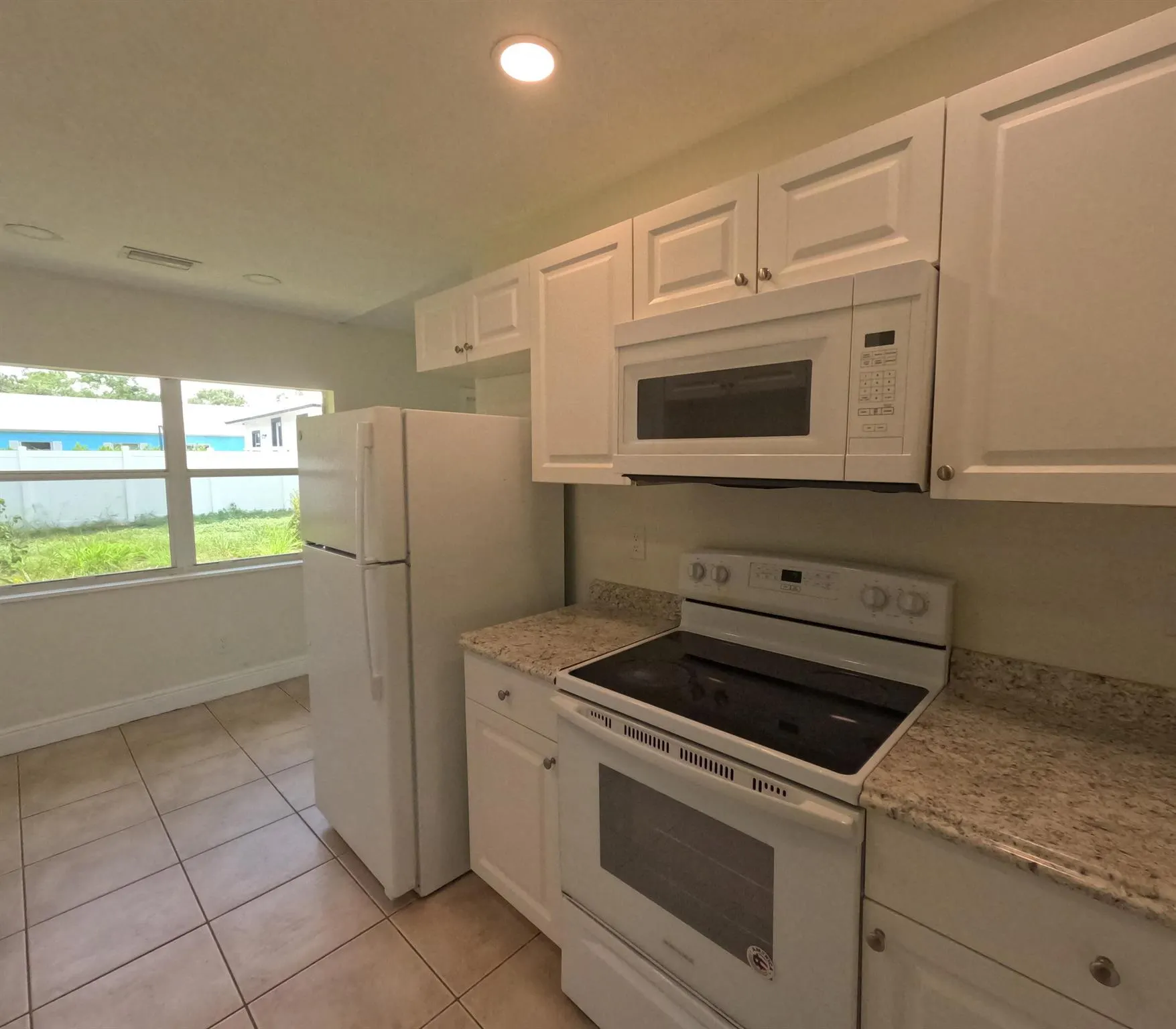 5555 SE 47th Av Avenue, #B