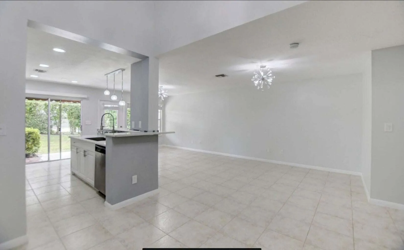 5286 Sapphire Valley