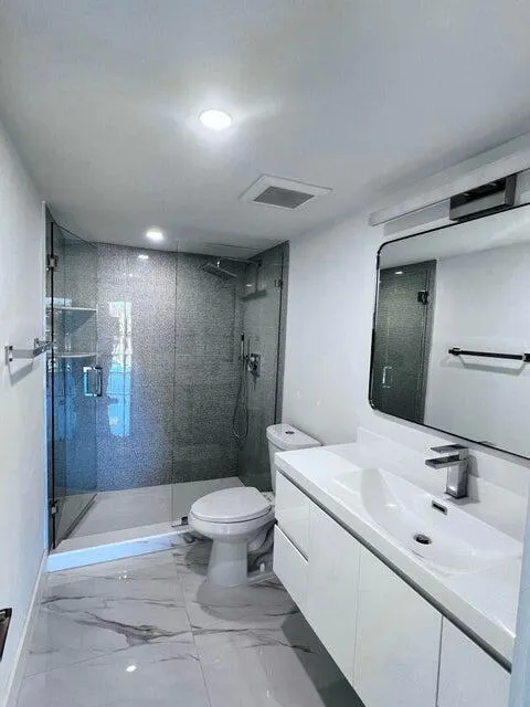 400 N Federal Highway, #208