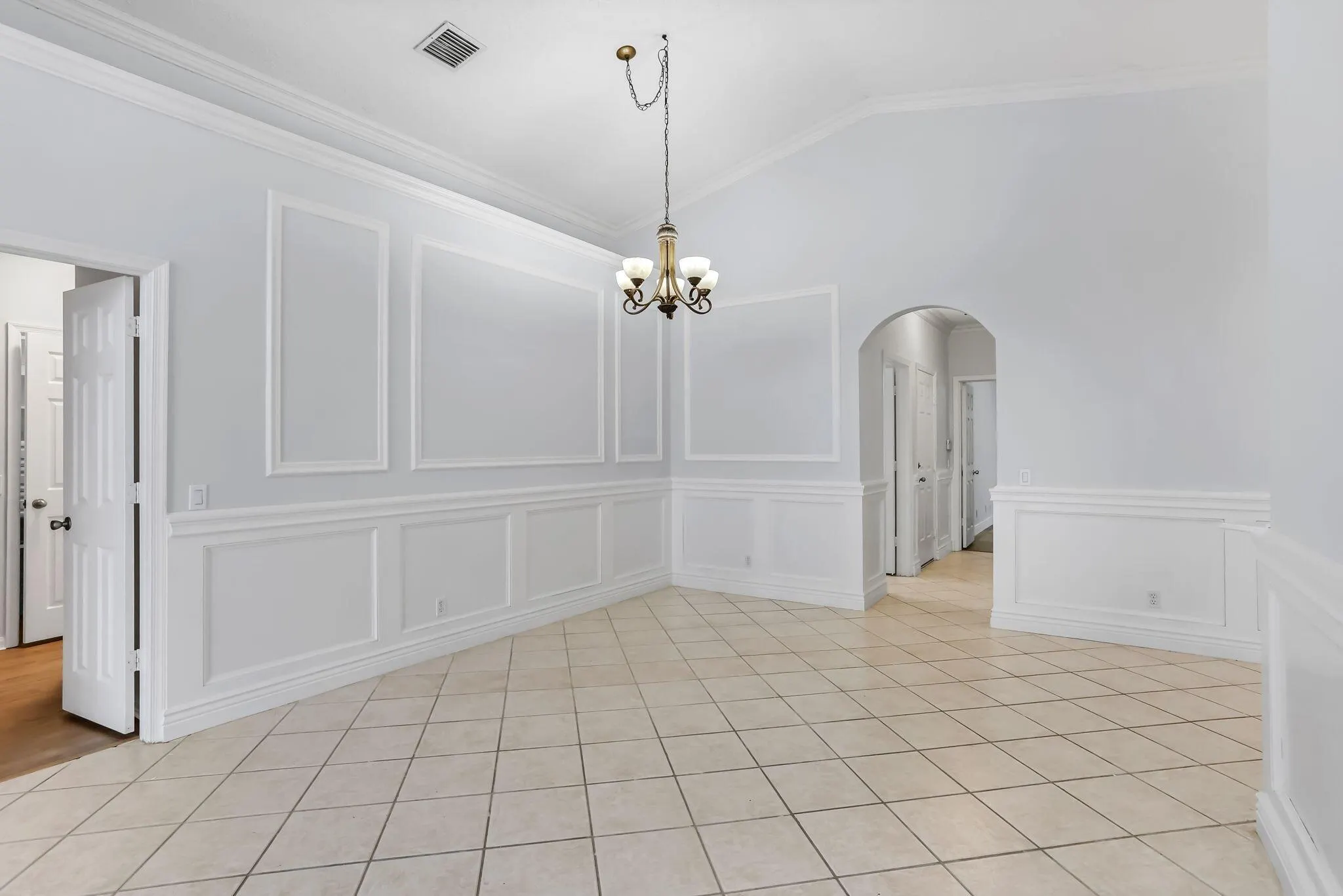7607 Colony Lake Drive