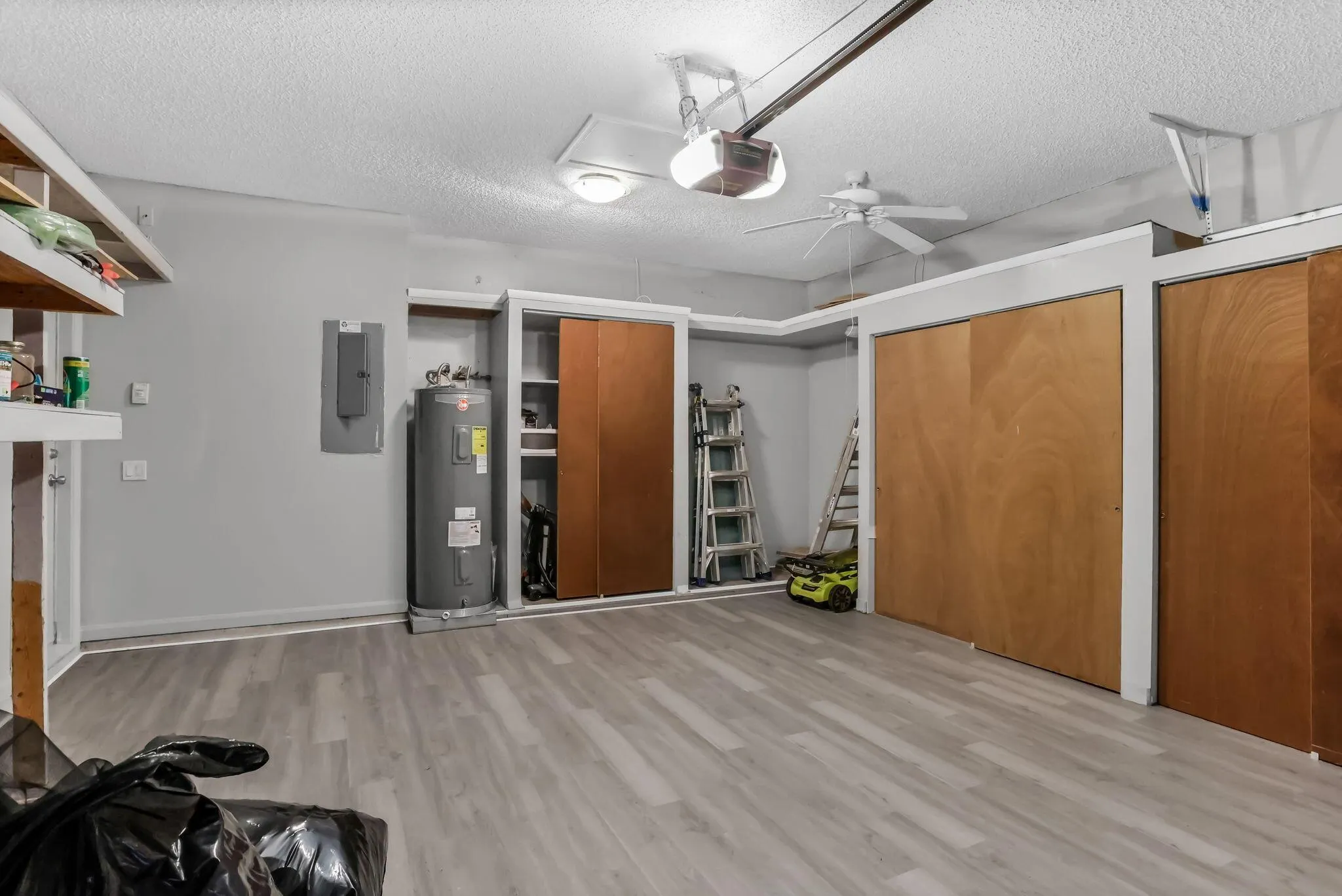 7607 Colony Lake Drive