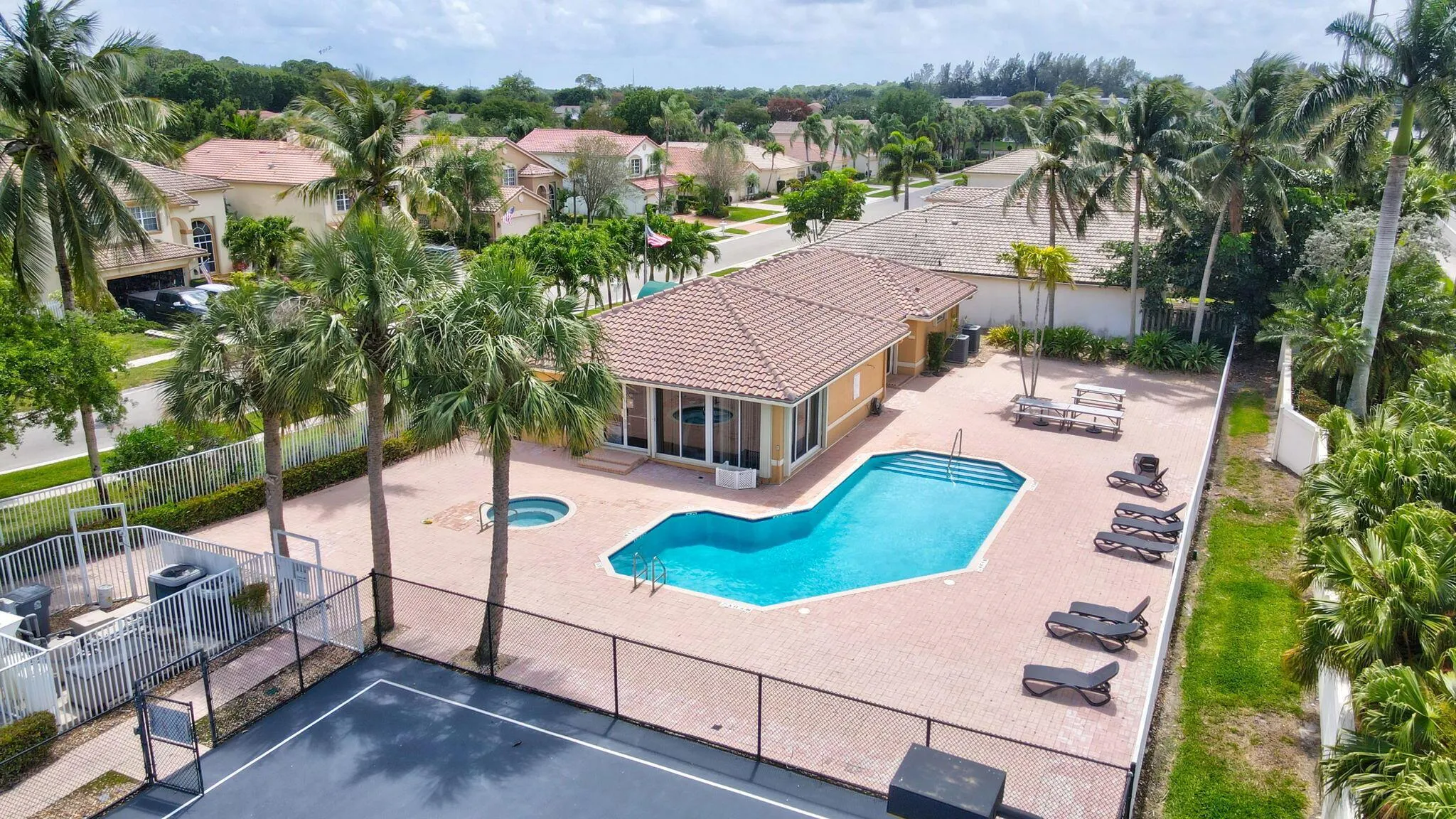 7607 Colony Lake Drive