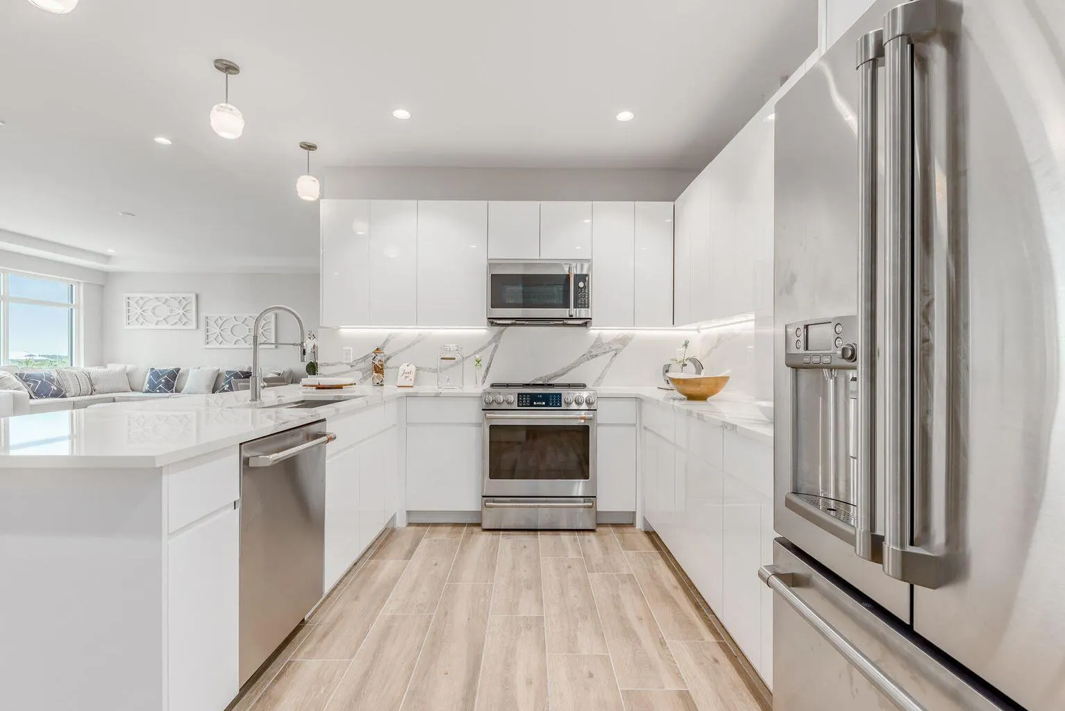 41 SW Seminole Street, #410