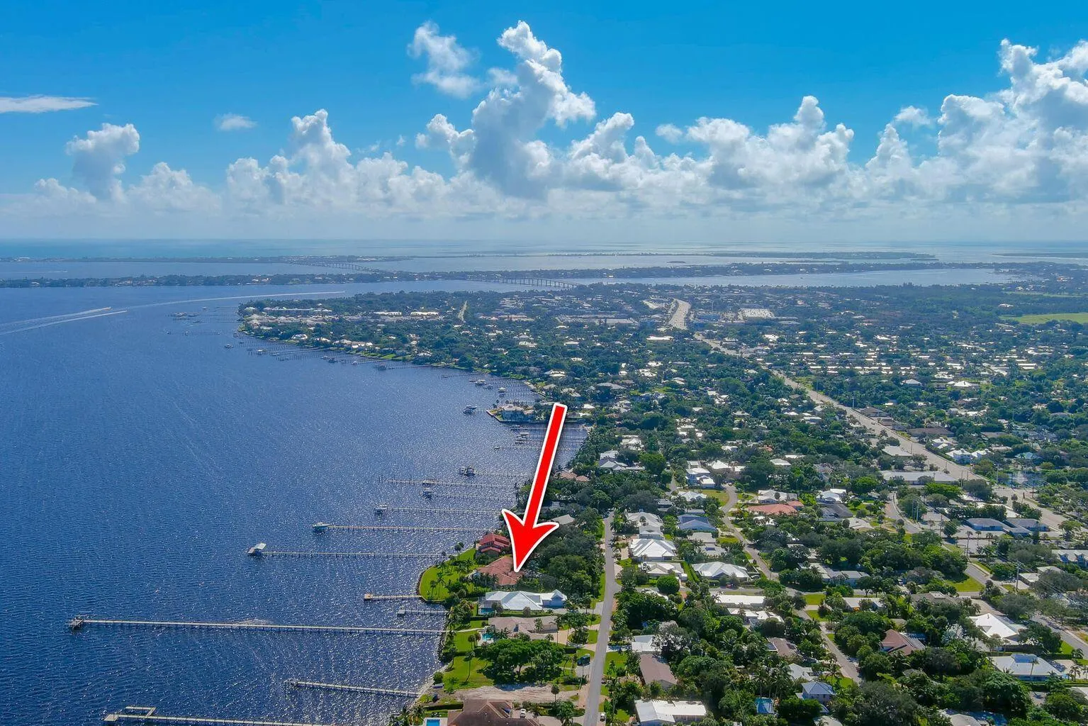 901 SE Riverside Drive