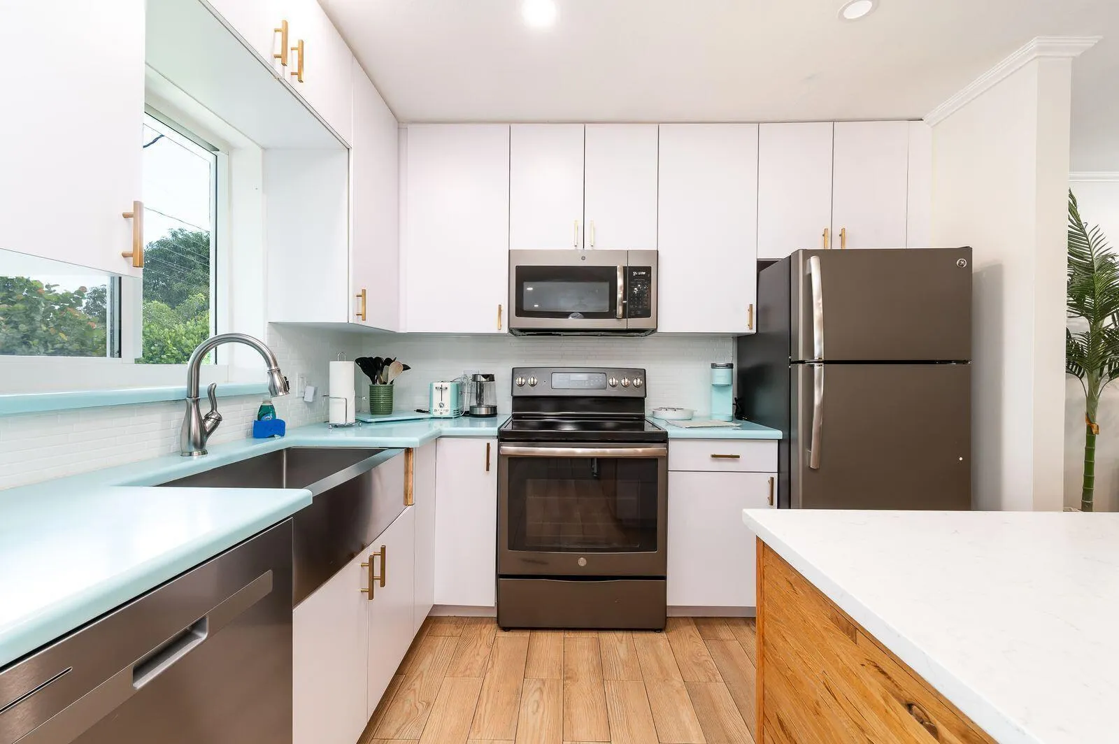 431 SE 4th Street