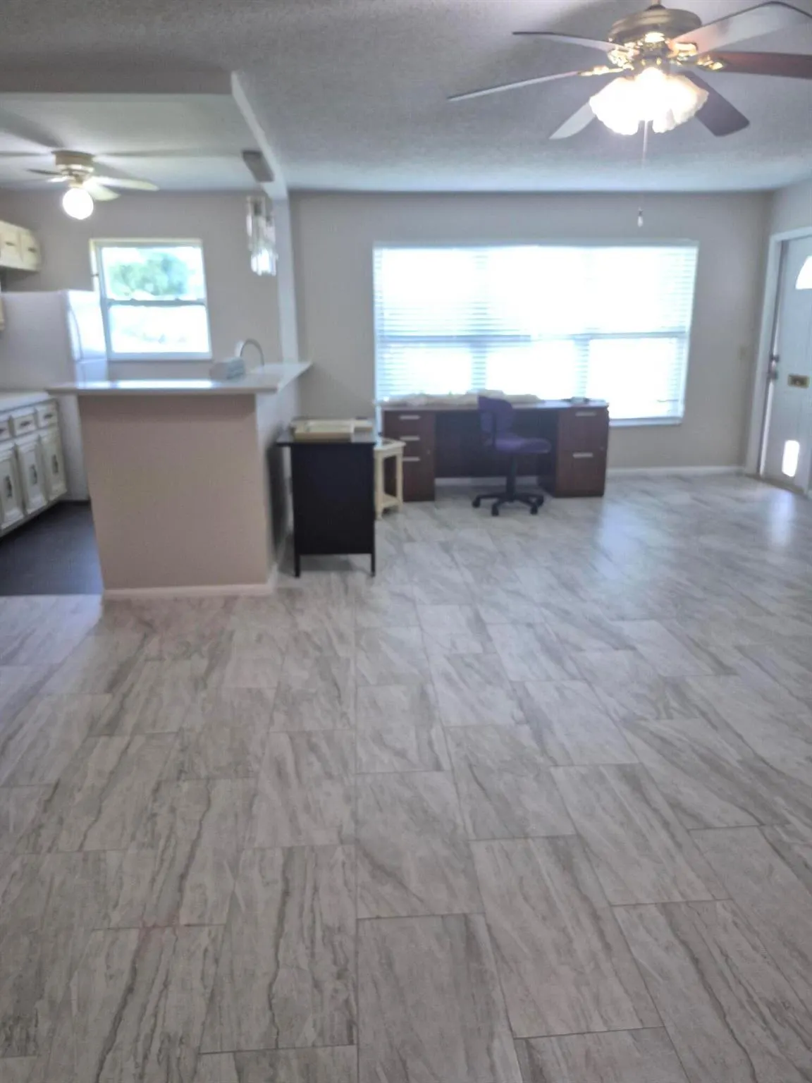 737 N High Point  Blvd