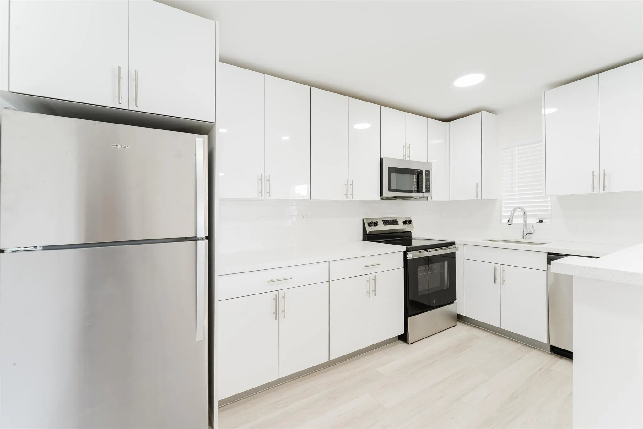 3420 NE 16th Terrace, #1-4