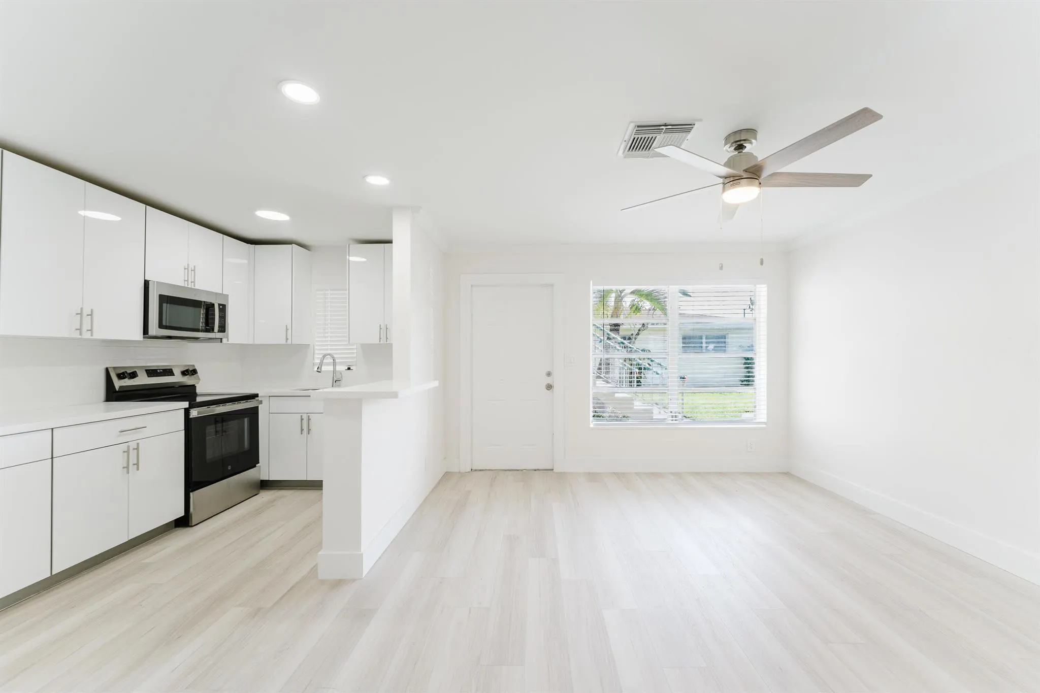 3420 NE 16th Terrace, #1-4
