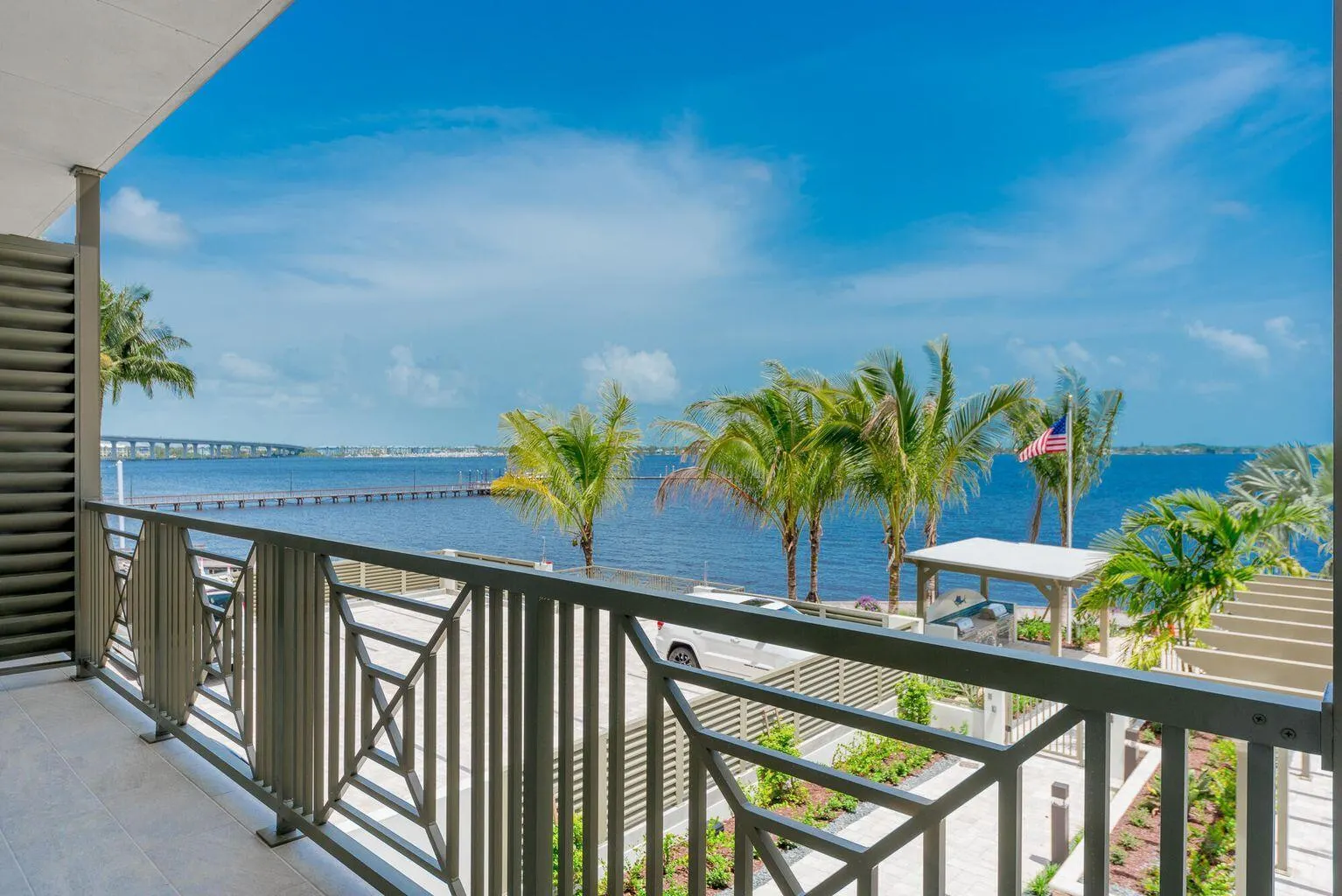 41 SW Seminole Street, #203