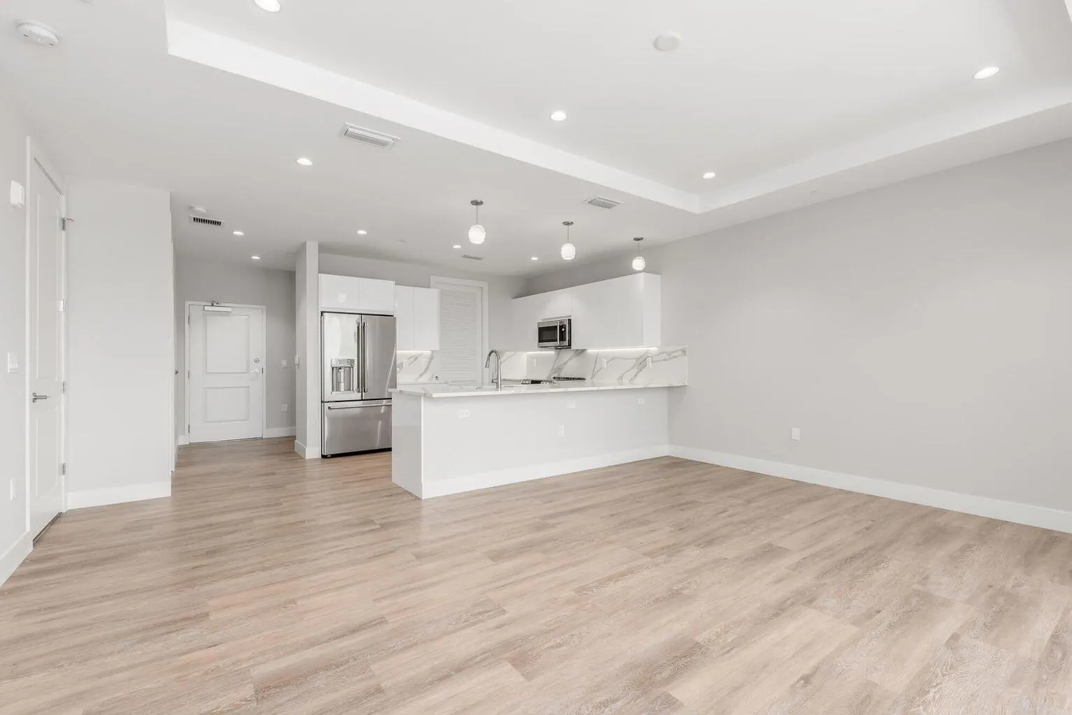 41 SW Seminole Street, #203