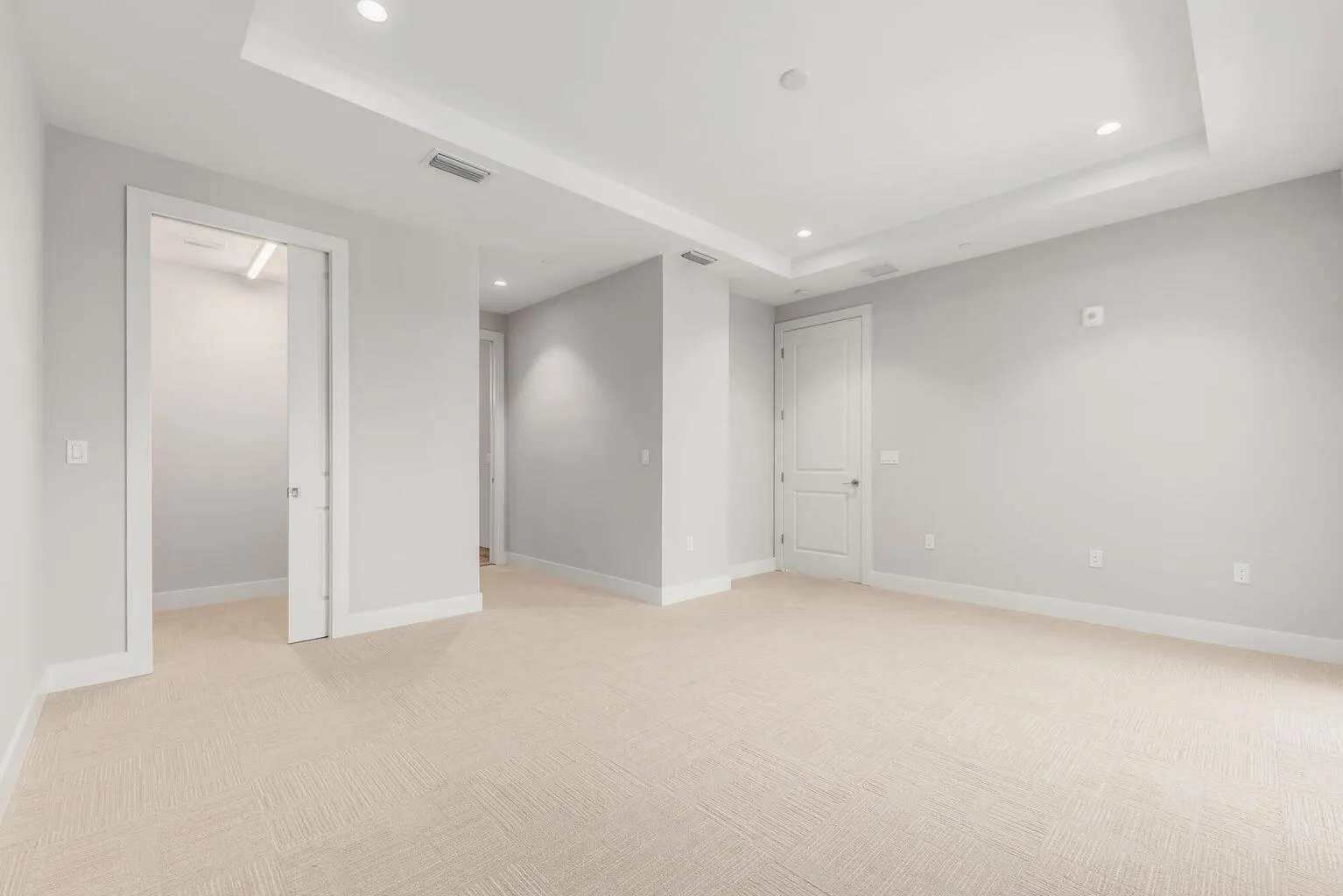 41 SW Seminole Street, #203