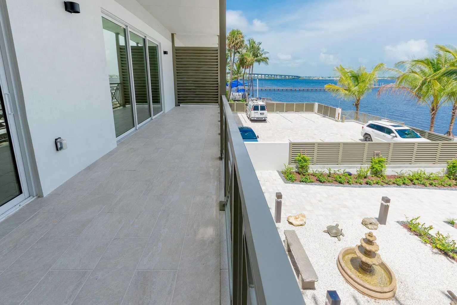 41 SW Seminole Street, #203