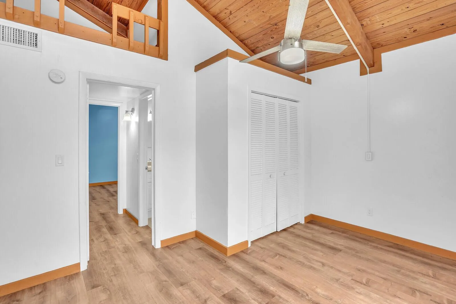 100 Sparrow Drive, #19