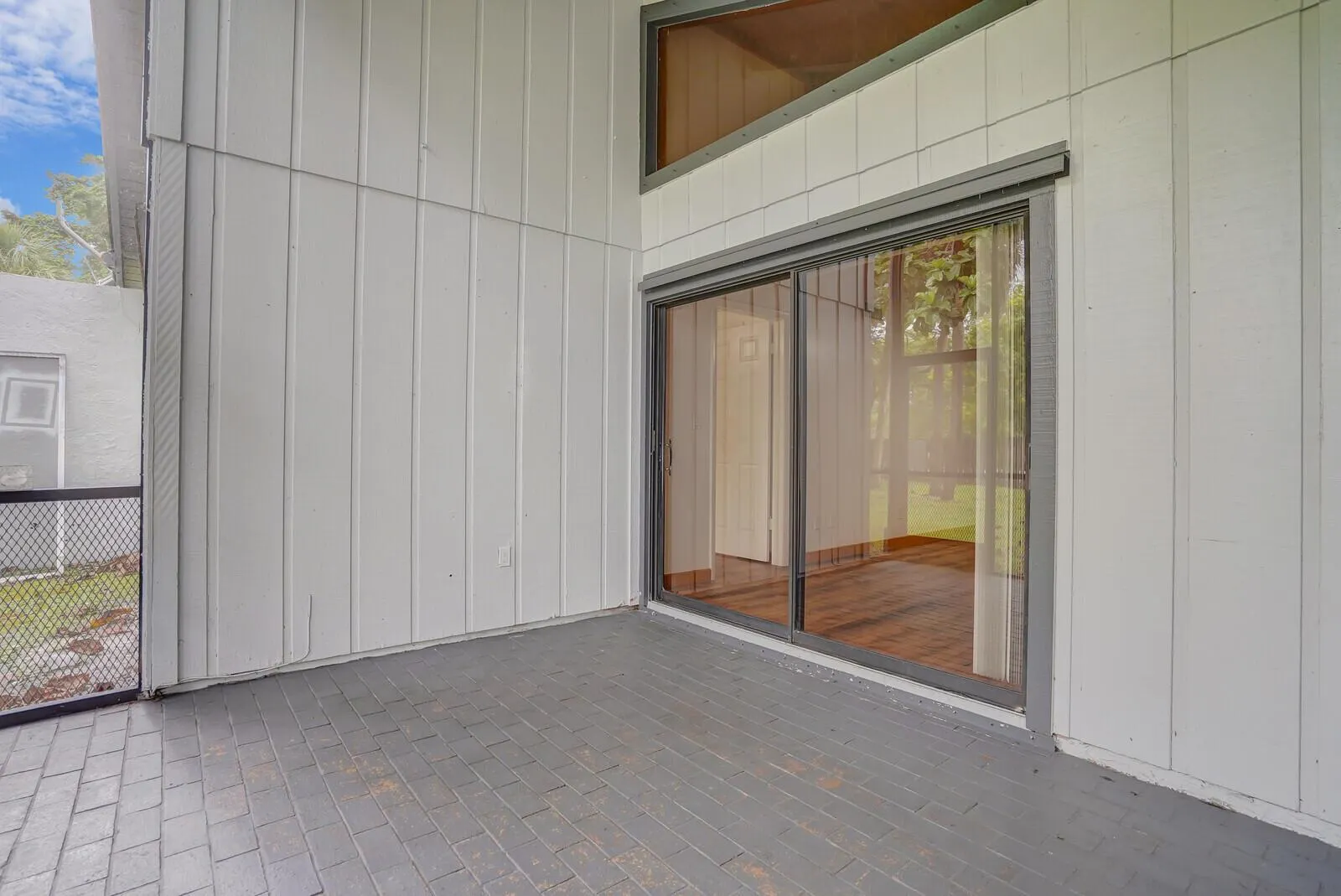 100 Sparrow Drive, #19