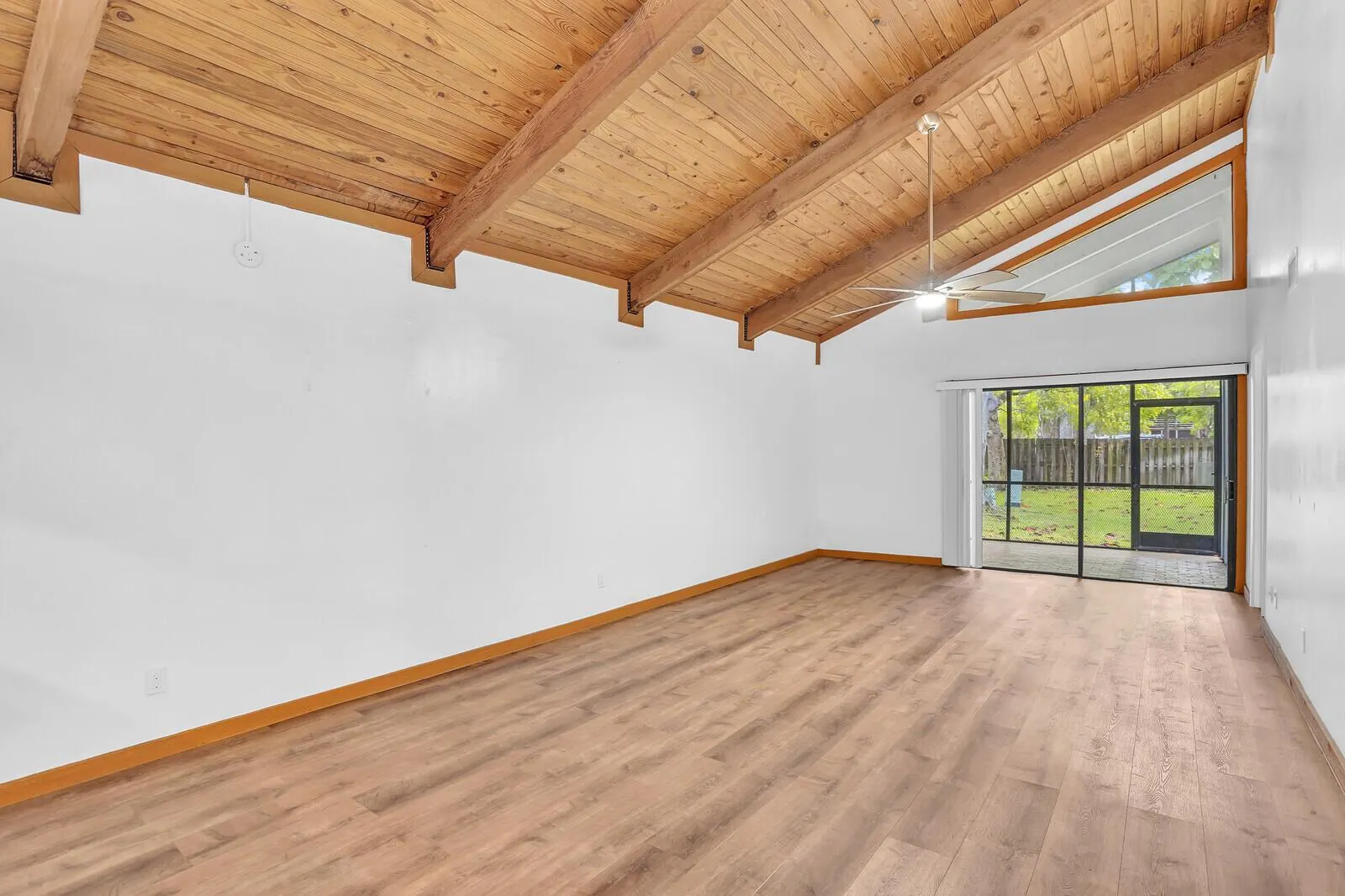 100 Sparrow Drive, #19