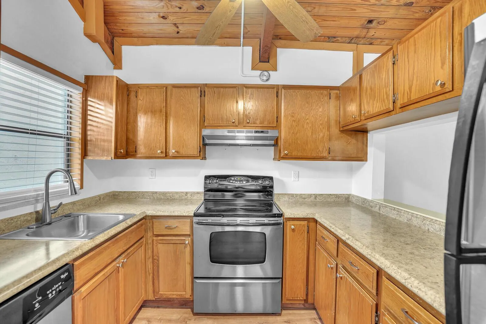 100 Sparrow Drive, #19