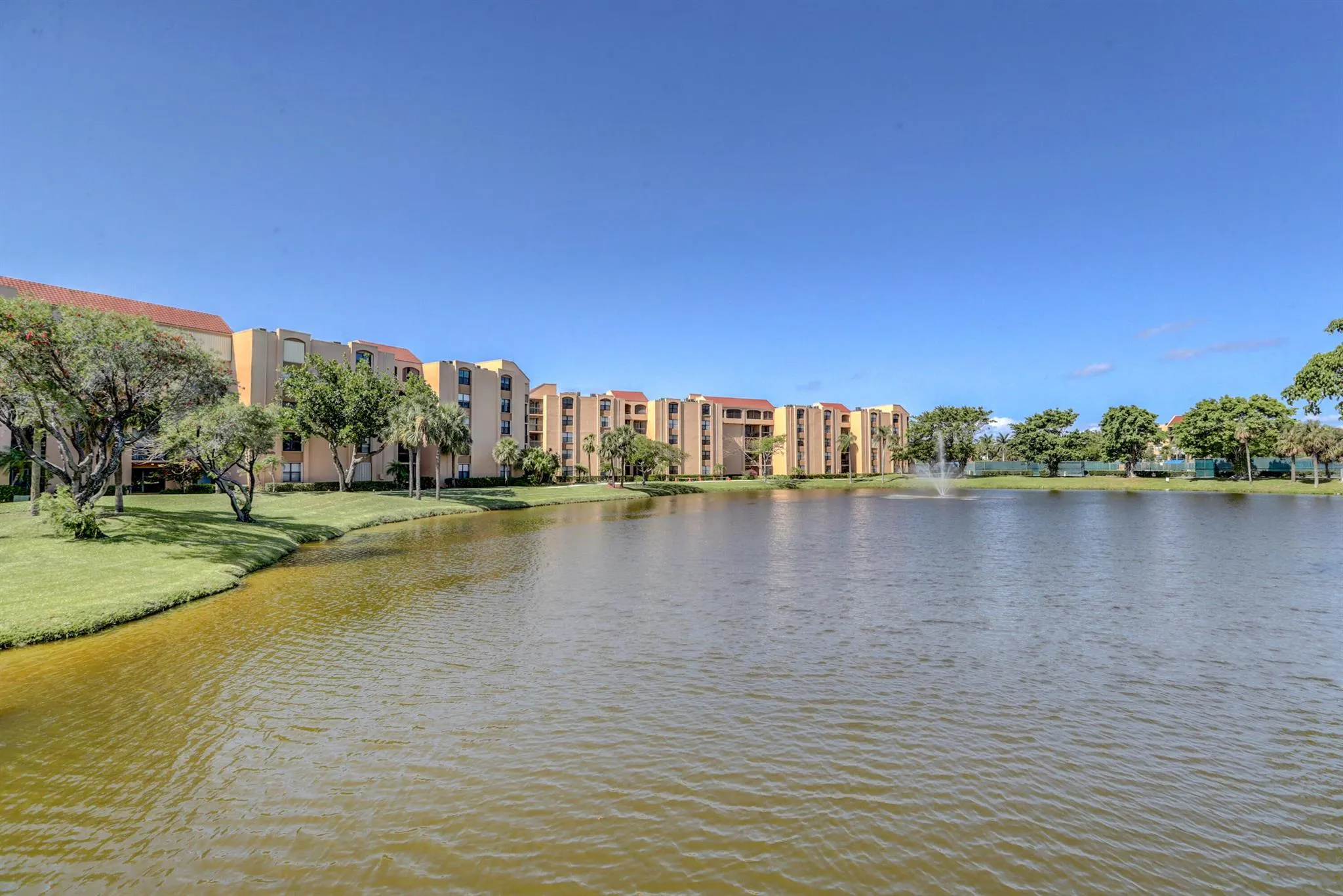 450 Egret Circle, #9201