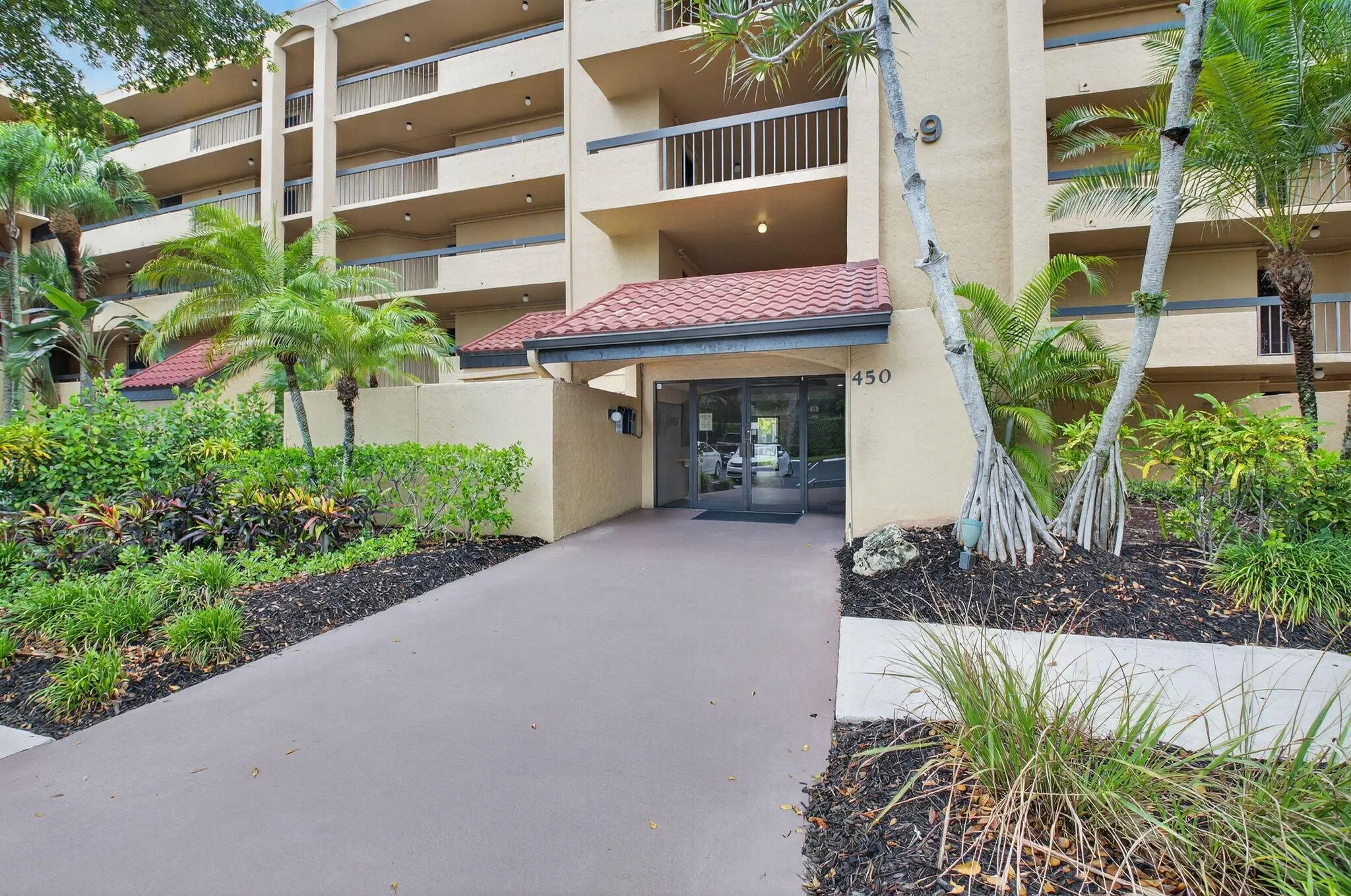 450 Egret Circle, #9201