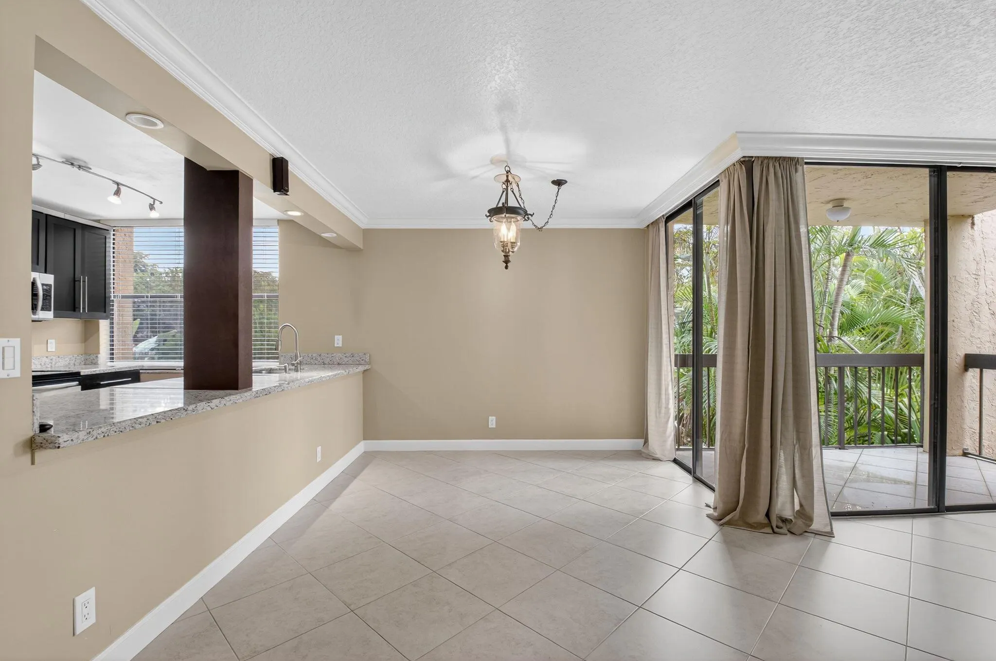450 Egret Circle, #9201