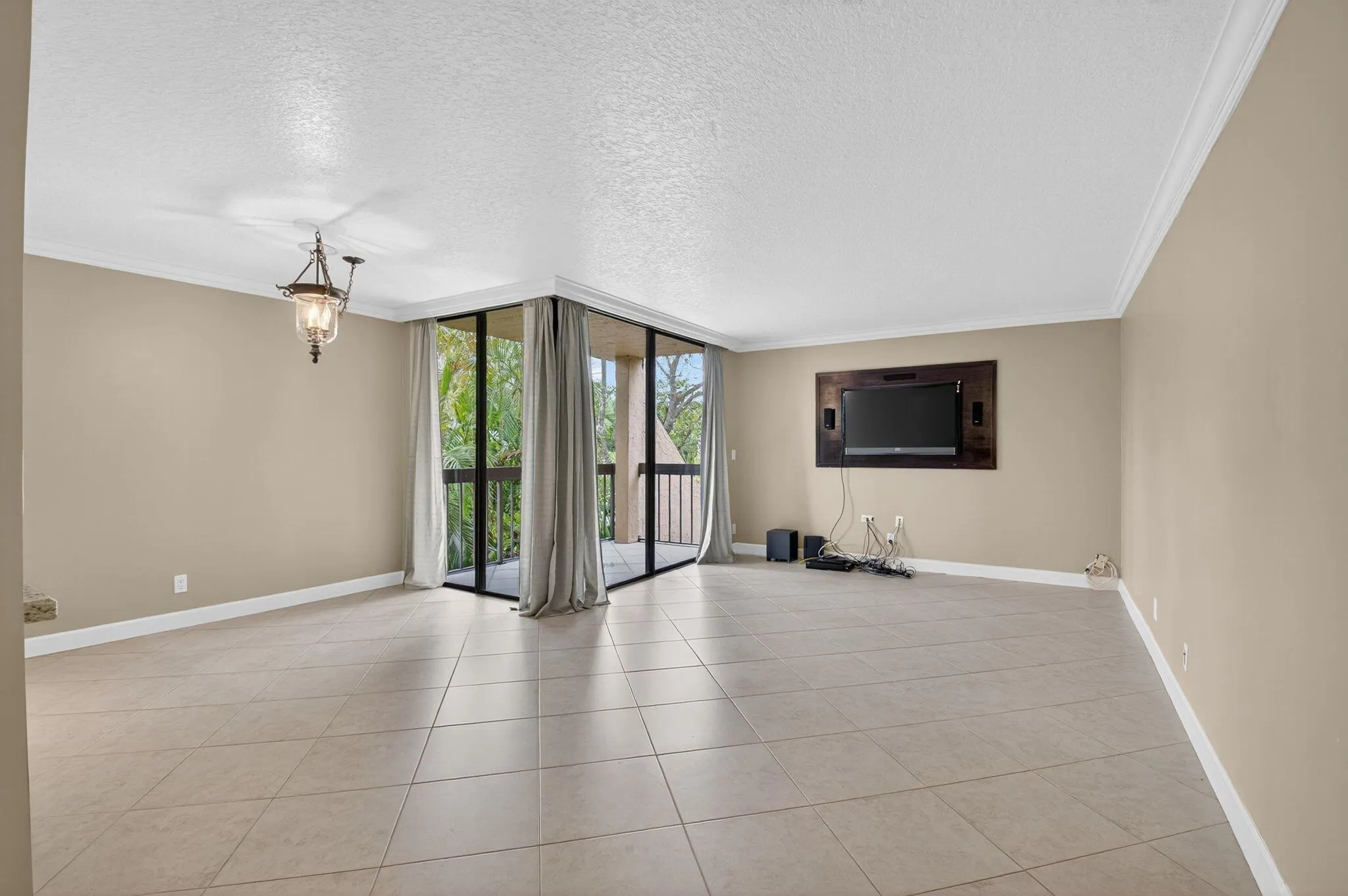 450 Egret Circle, #9201