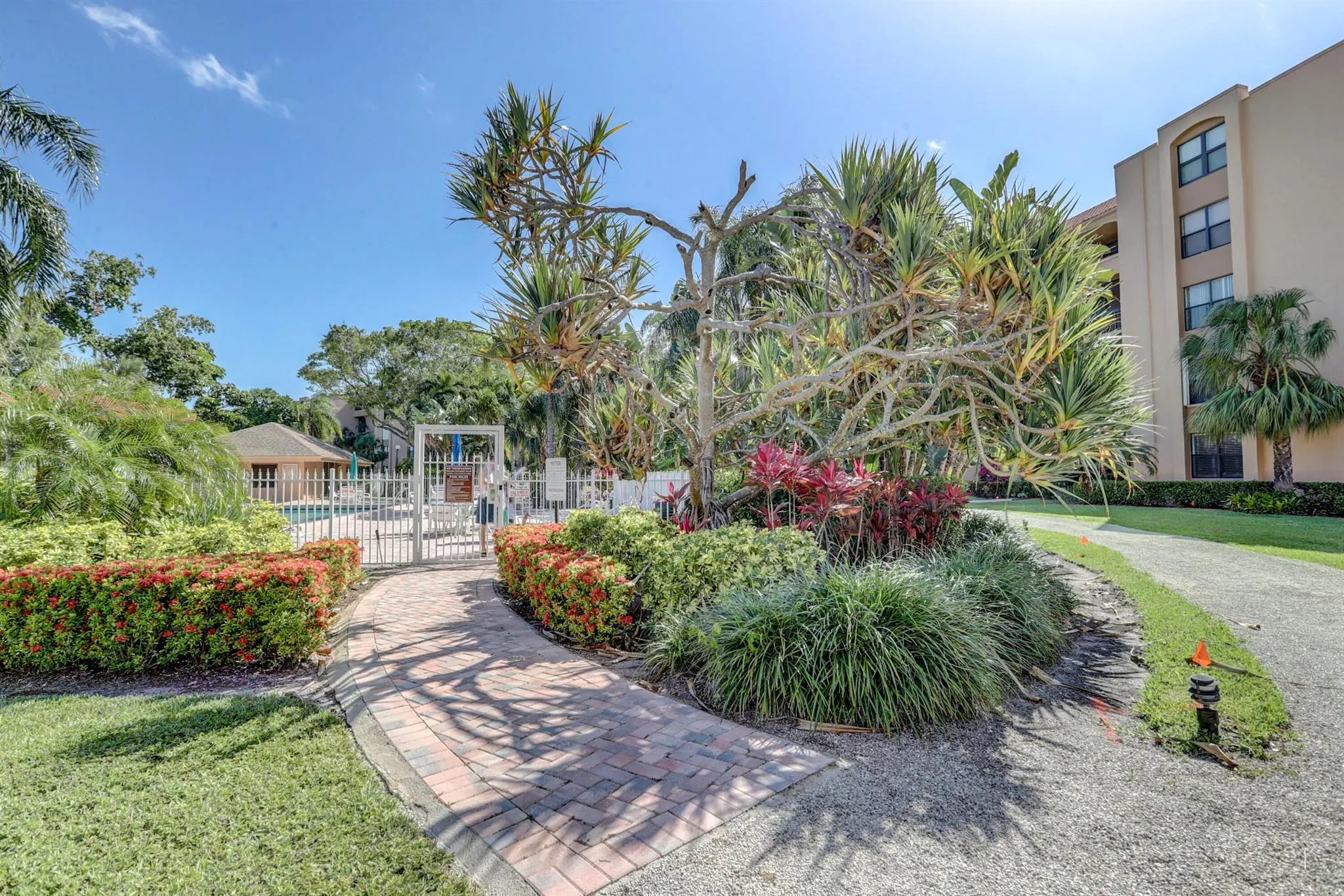 450 Egret Circle, #9201