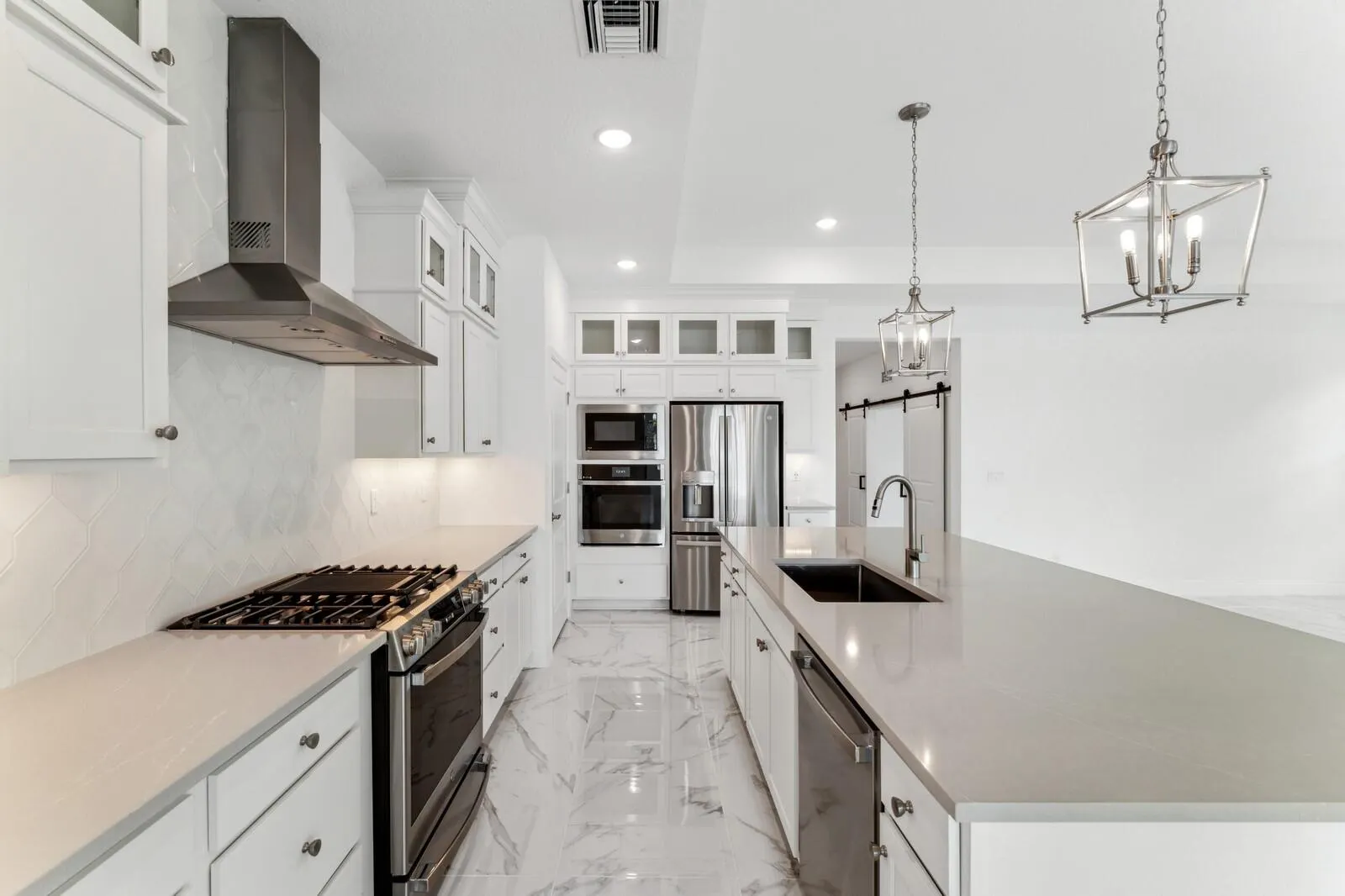 10427 Dreamweaver Road, #10