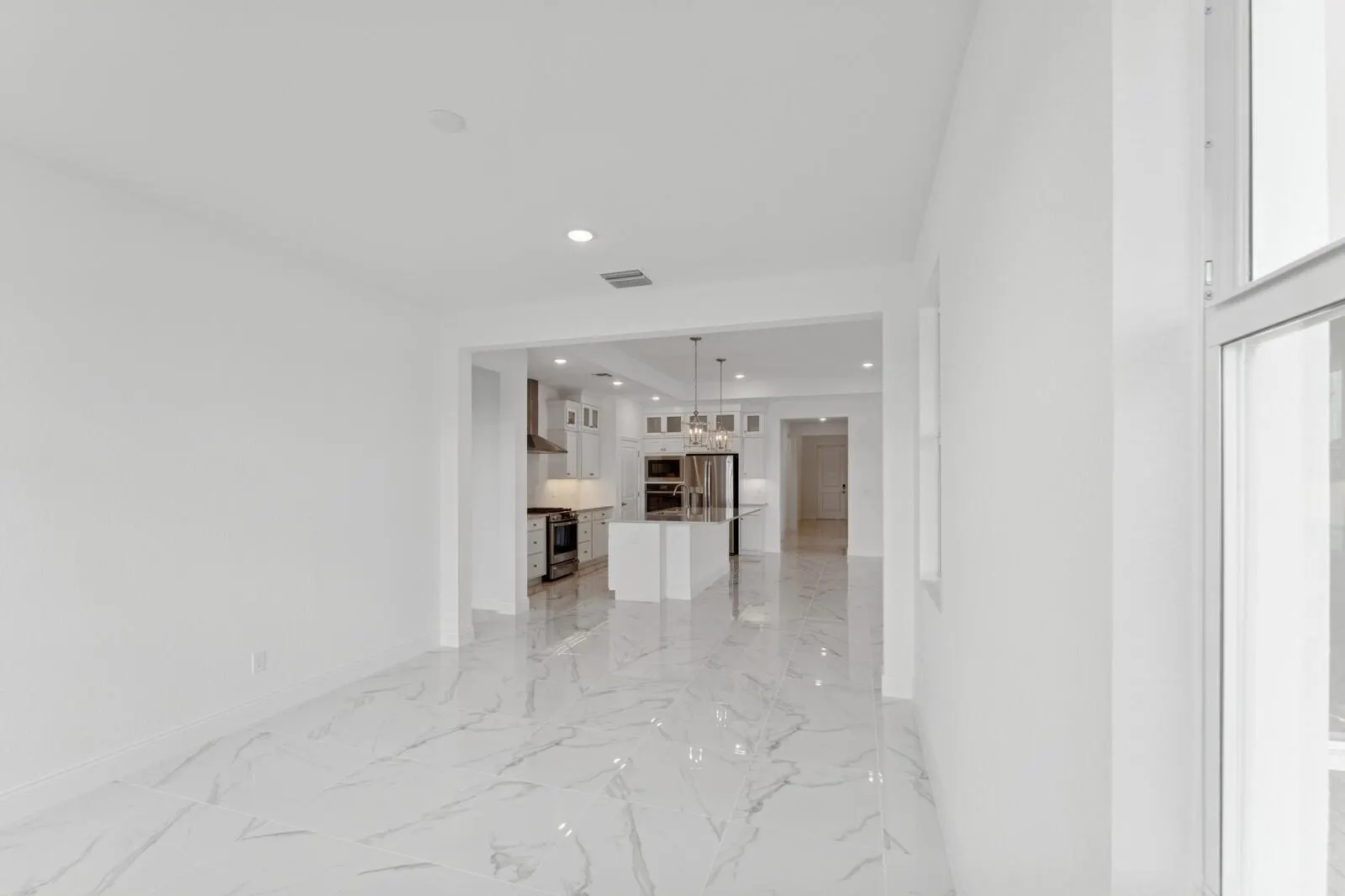 10427 Dreamweaver Road, #10