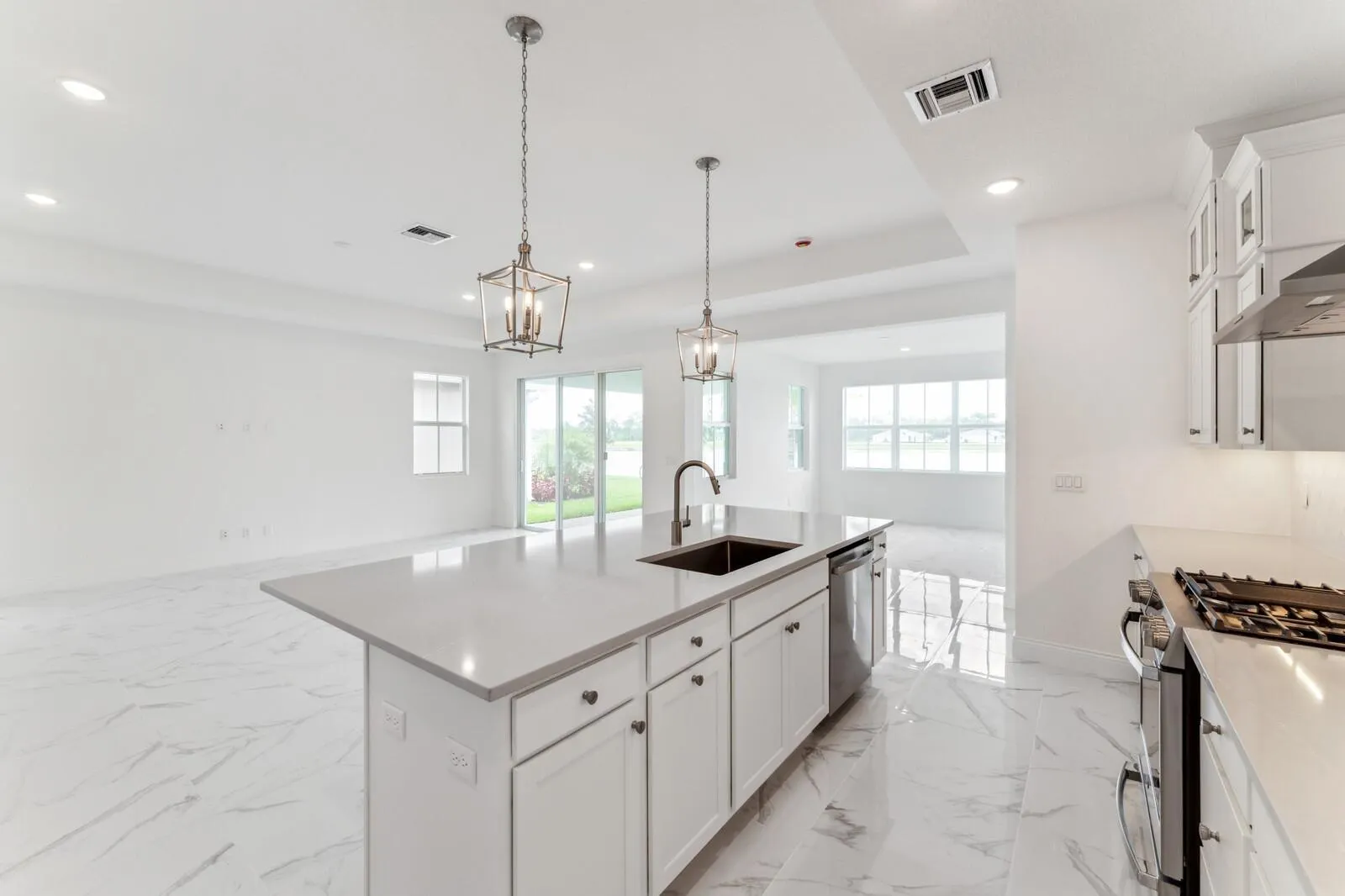 10427 Dreamweaver Road, #10