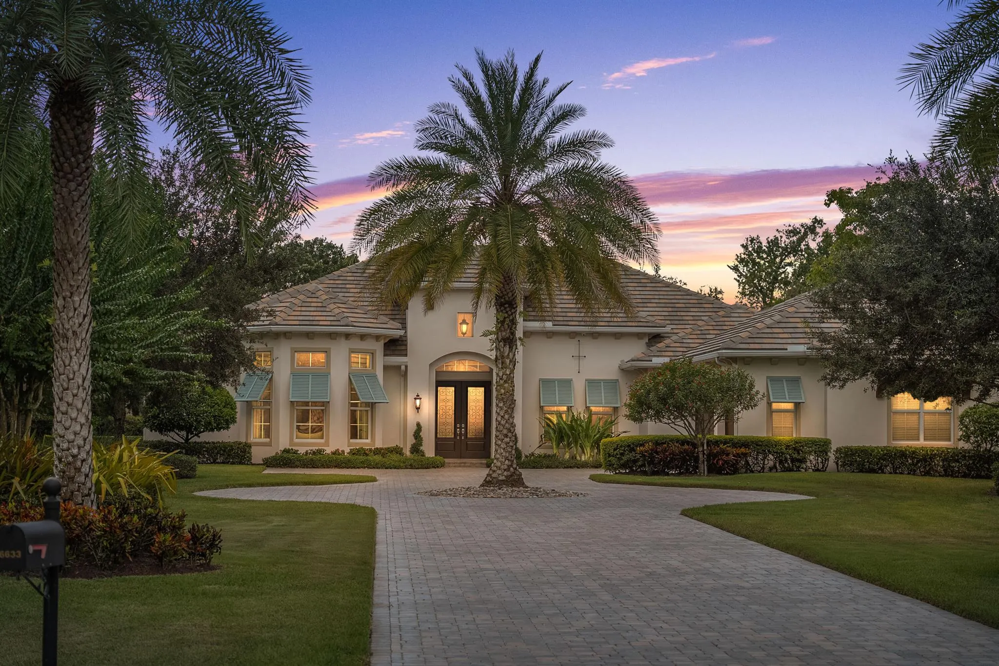 6633 SW Silver Wolf Drive