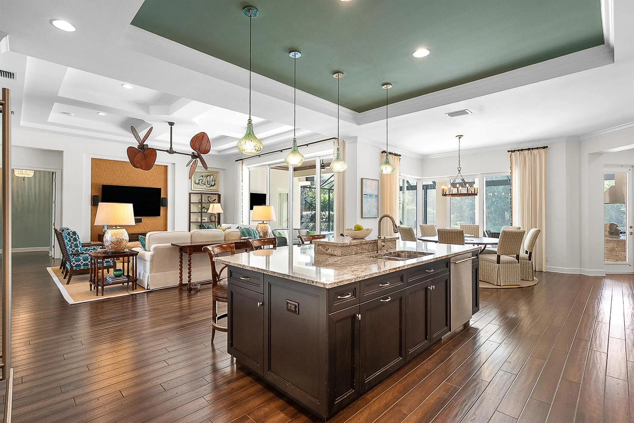 6633 SW Silver Wolf Drive