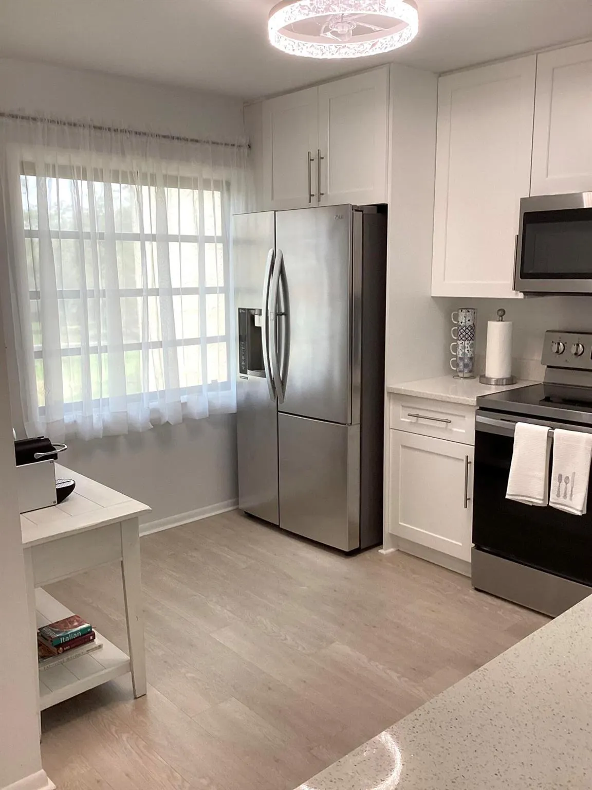 8315 Casa Del Lago, #F