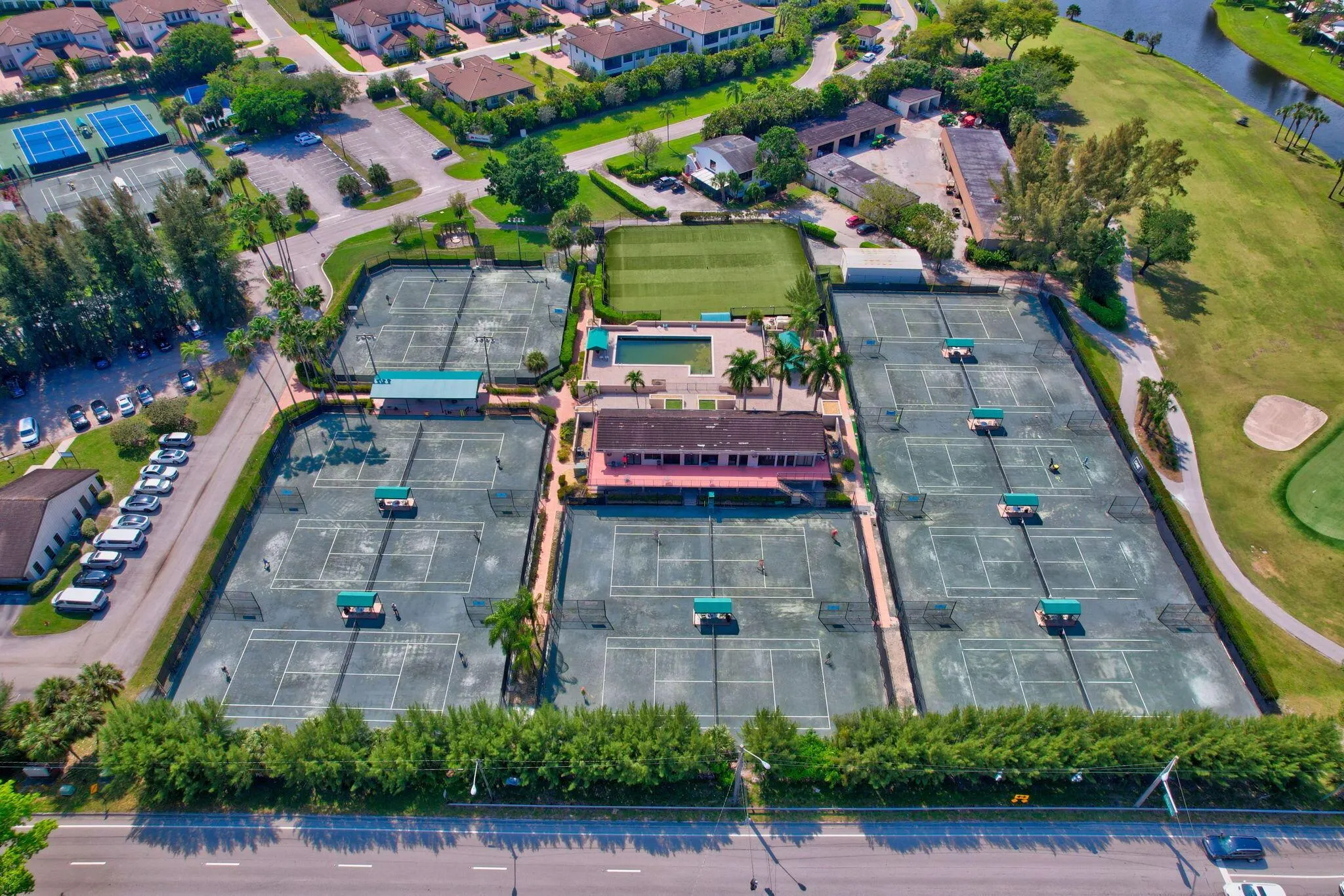8315 Casa Del Lago, #F