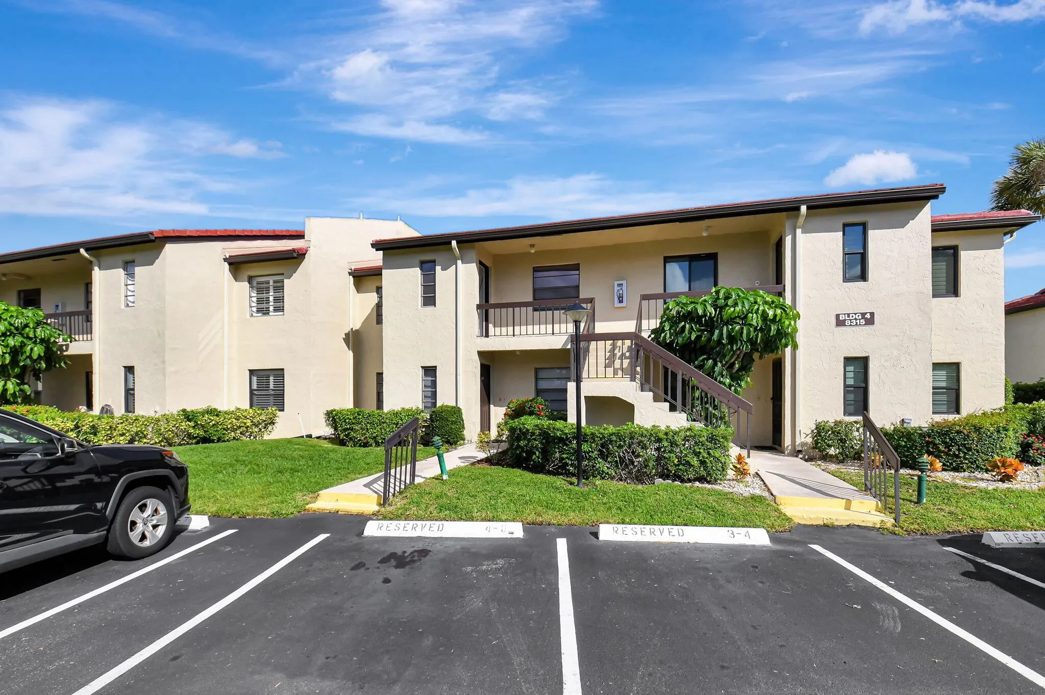 8315 Casa Del Lago, #F