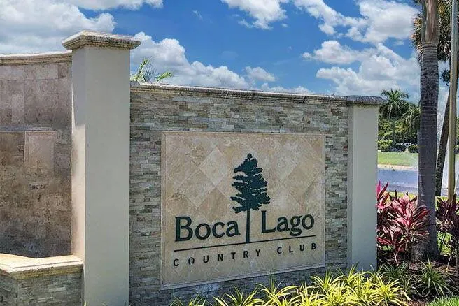 8315 Casa Del Lago, #F