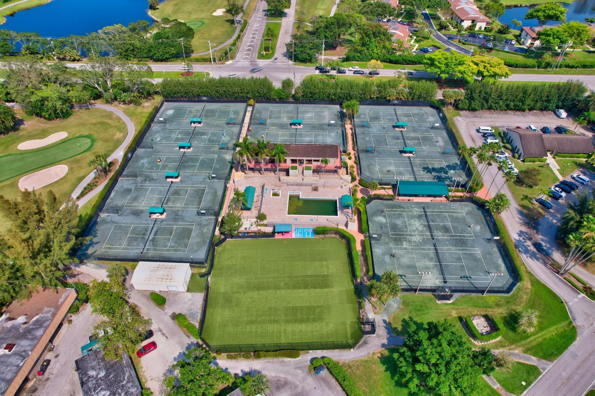 8315 Casa Del Lago, #F