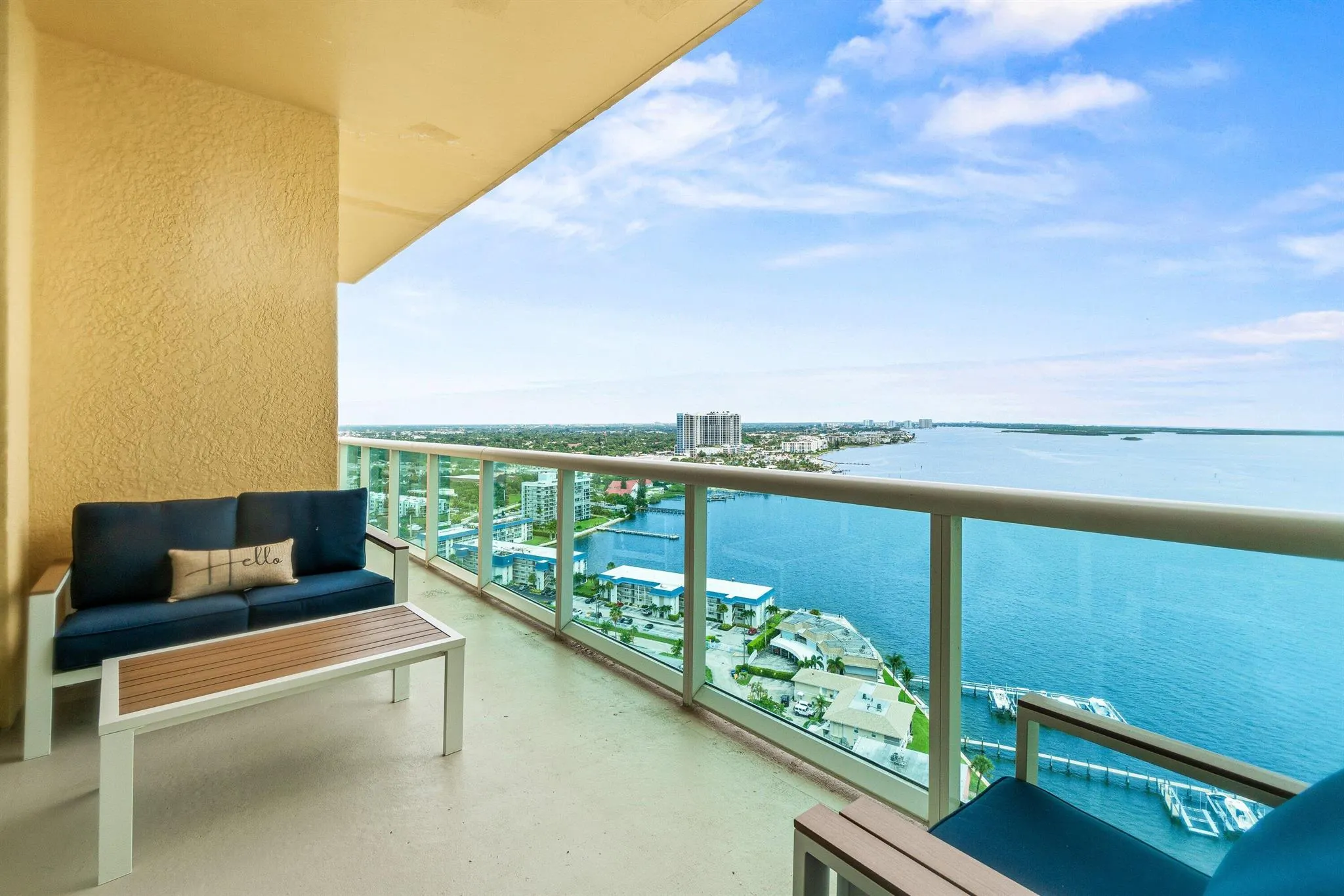 2650 Lake Shore Drive, #2403