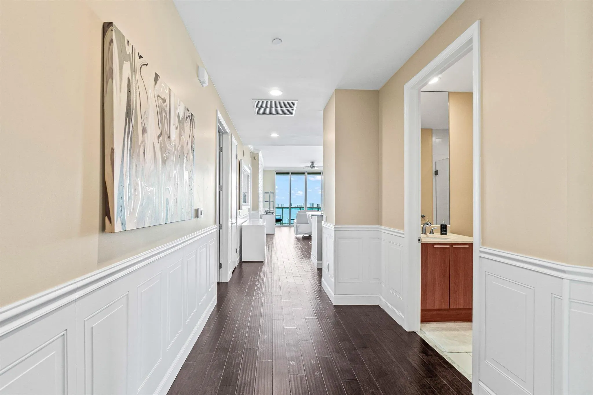2650 Lake Shore Drive, #2403